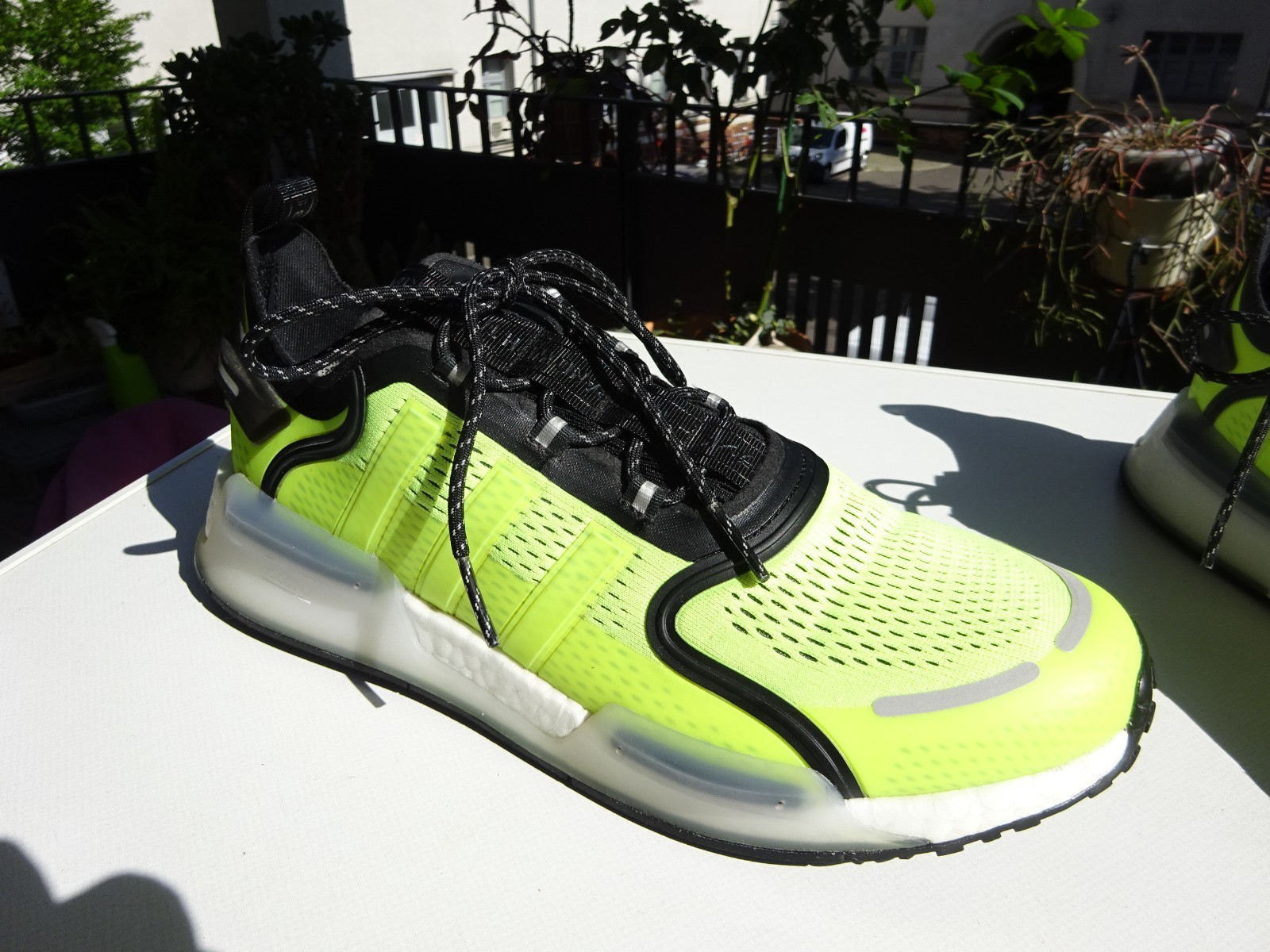 Adidas HQ3969 NMD_V3 BOOST He shoes trainers textile lime size 47 1/3 (UK12) new