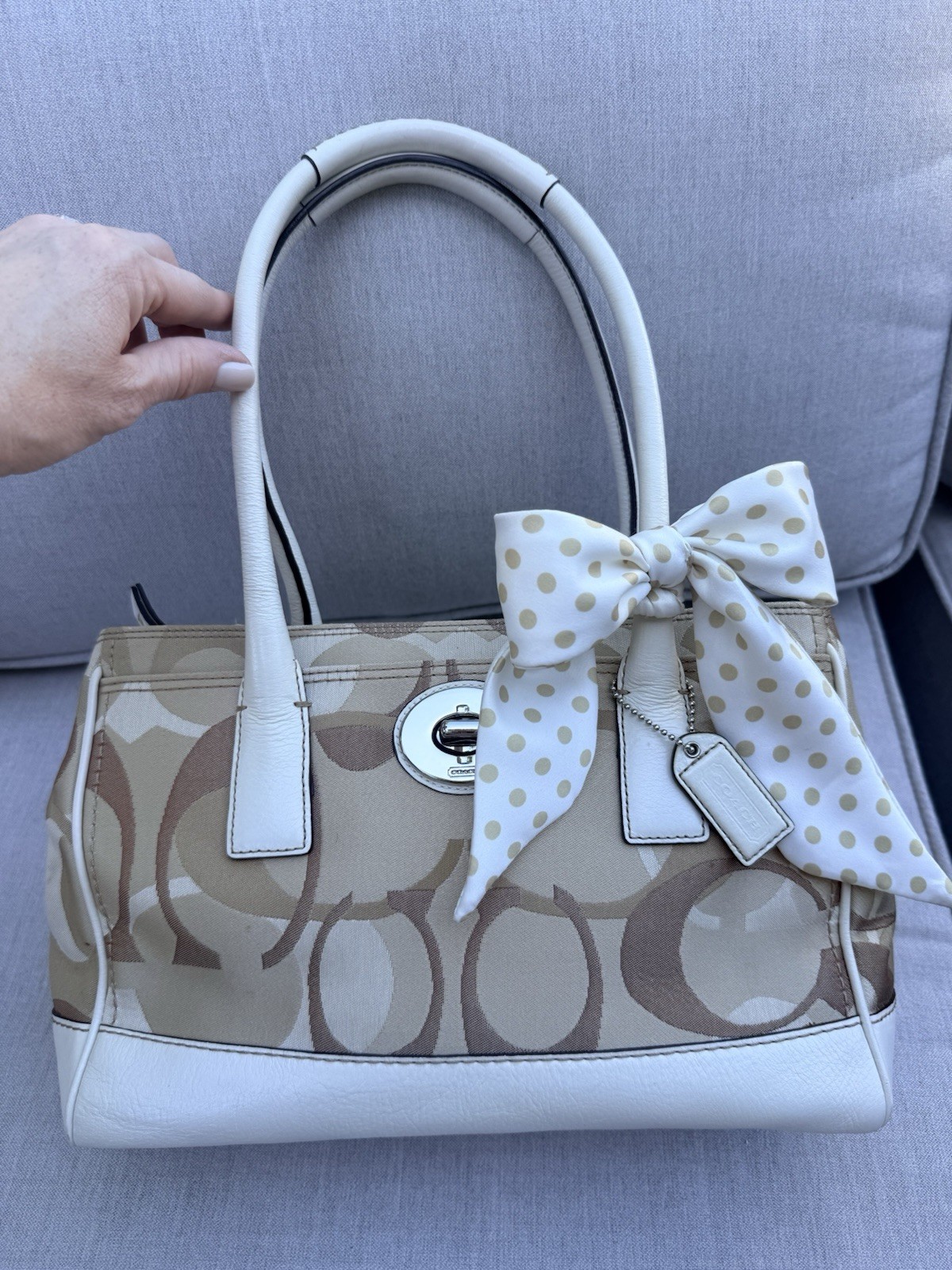 Vintage Coach Hamptons Madeline Tote Signature Canvas Cream Leather Purse Bag
