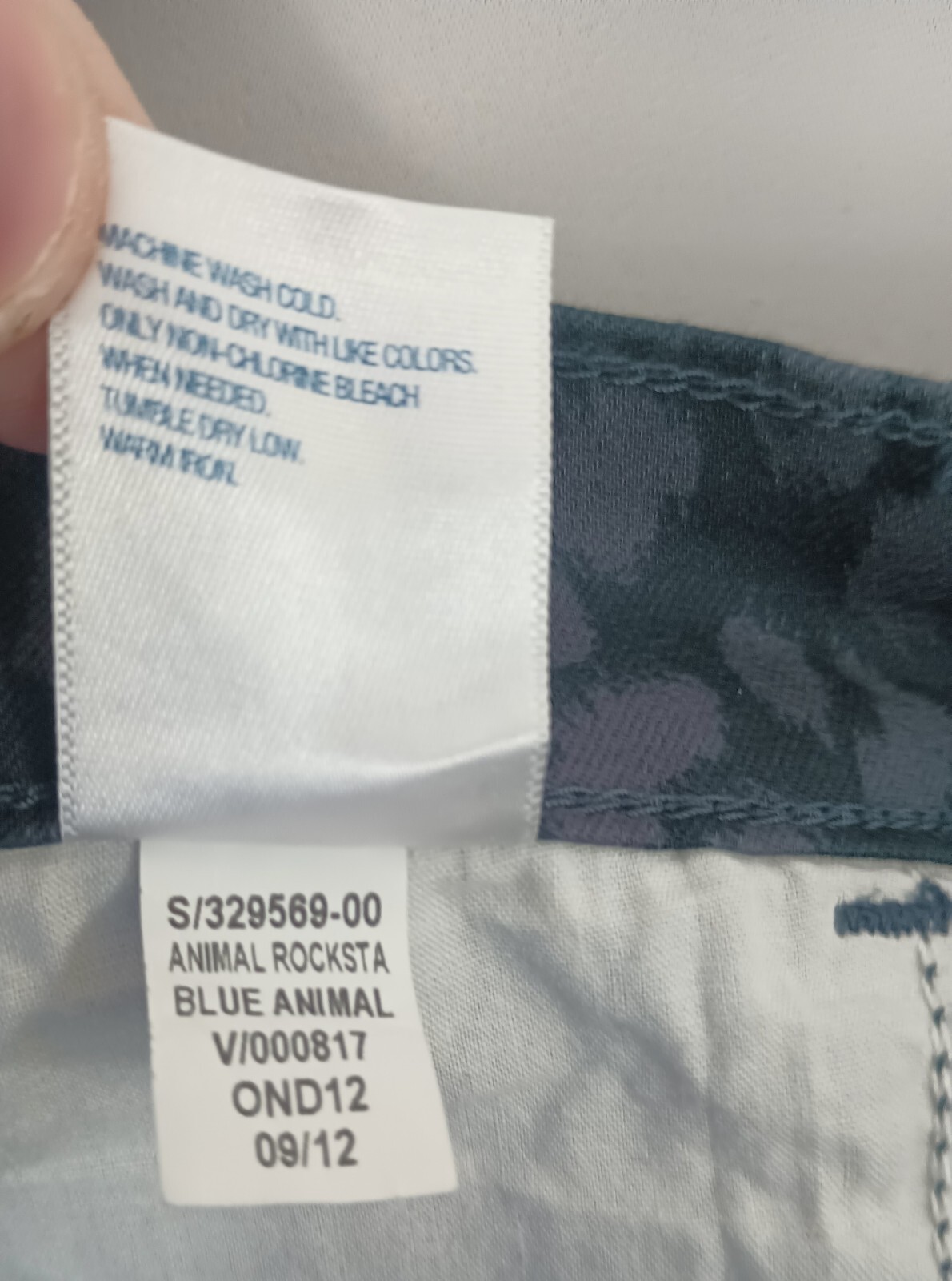 Old Navy Rockstar Womens 18 Reg Denim Jeans Black Gray Spotted Animal Pants