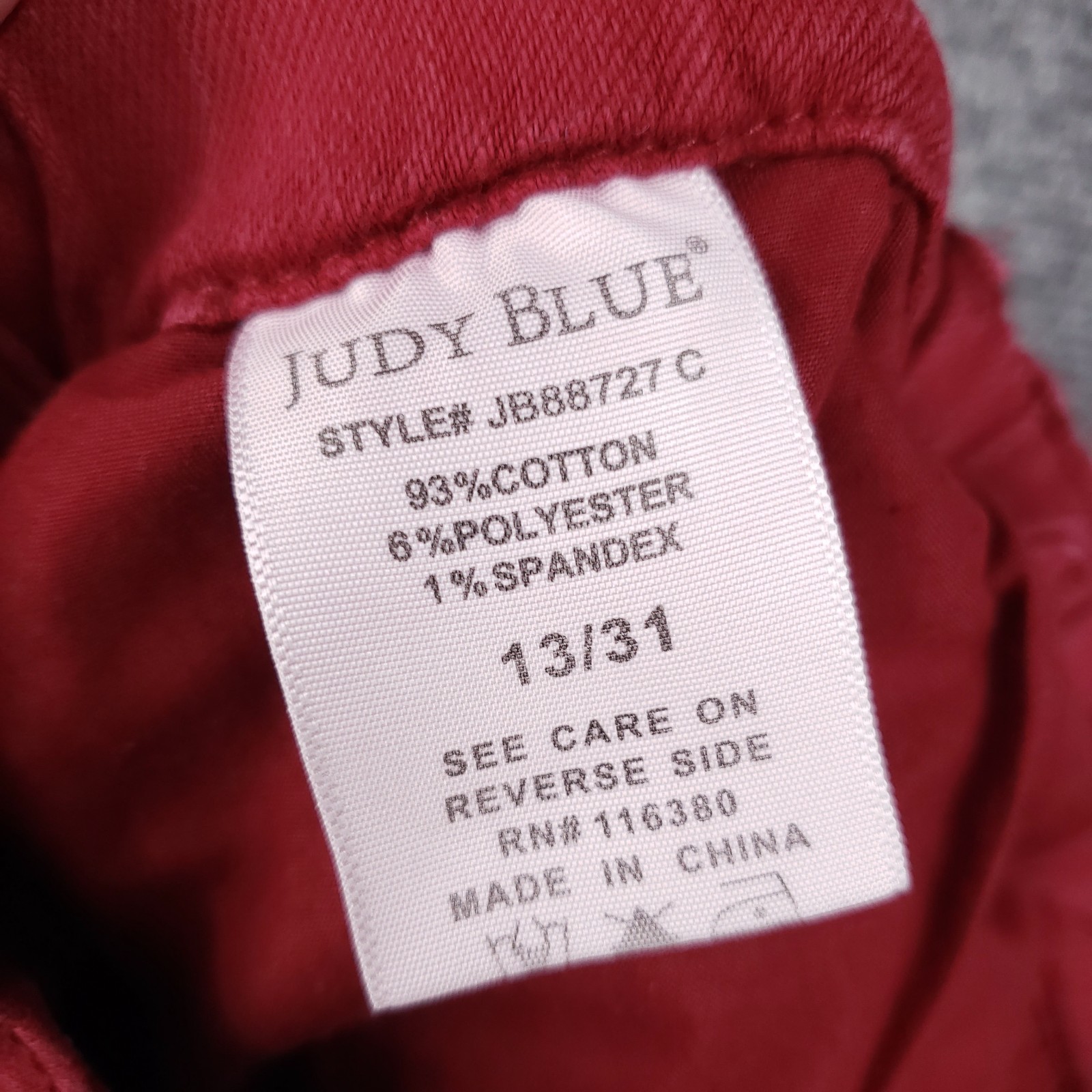 Judy Blue Scarlet Double Cuff Jogger Pants Womens 13×31 Red Garment Dyed Slim