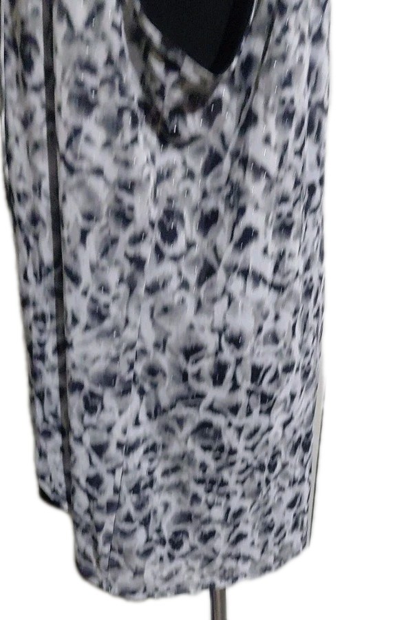 Lily Morgan SZ 2X Animal Print Gray Black Sleeveless Layered Top Silver Beading