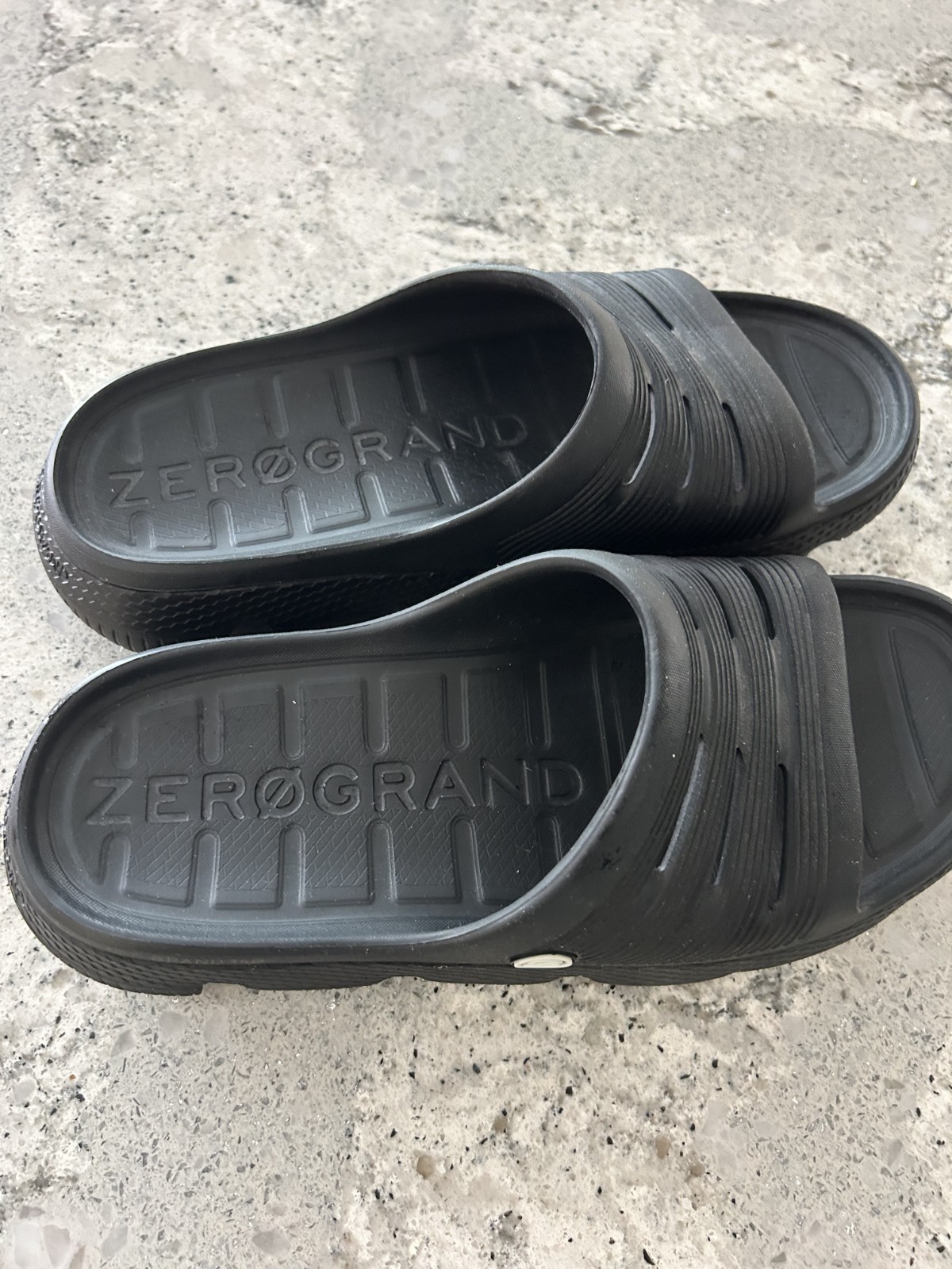 Cole Haan Zero Grand Slide Sandals Black Logo Embossed W9, M7