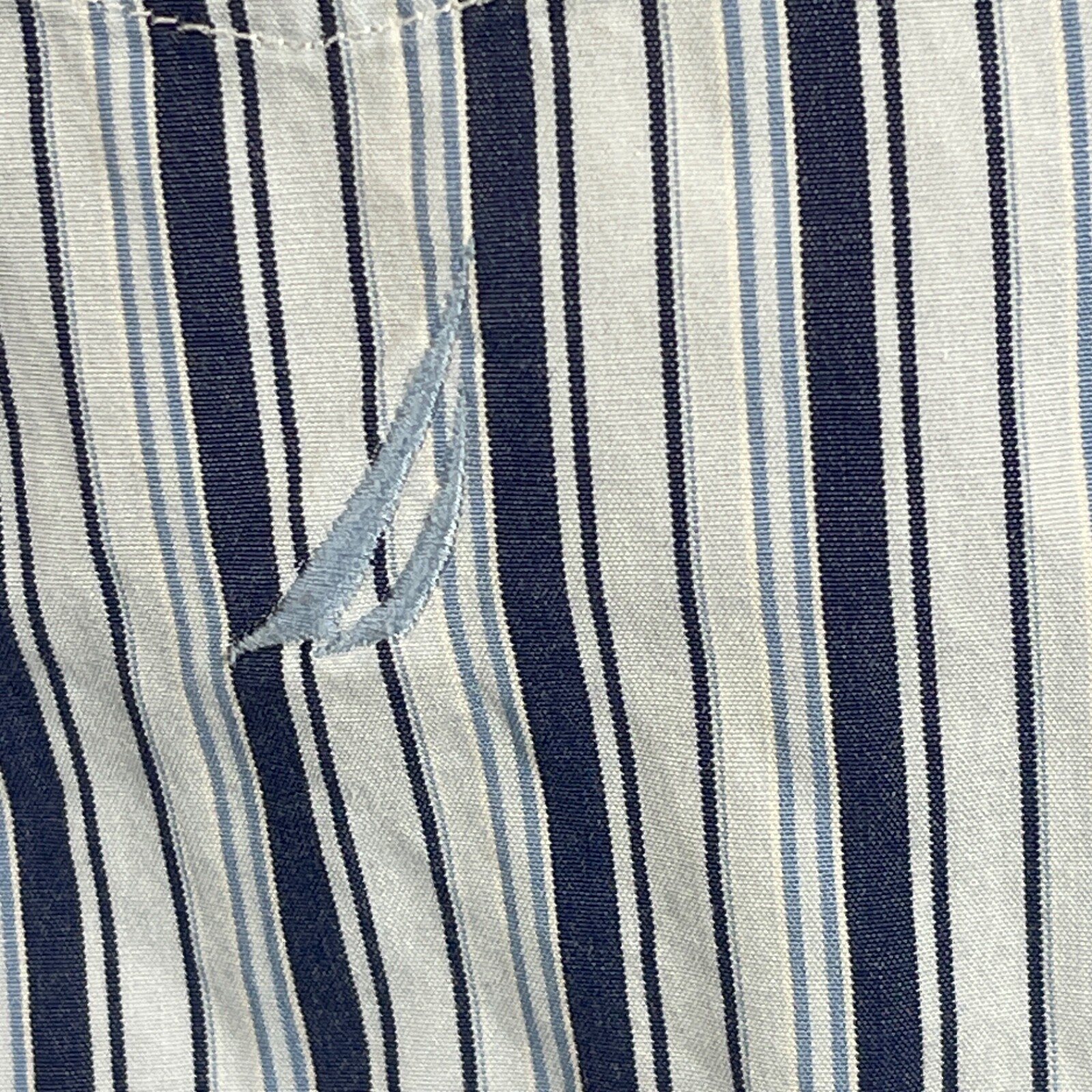 Nautica Shirt Mens Large Blue Stripe Button Up Dress Two Ply Cotton Preppy