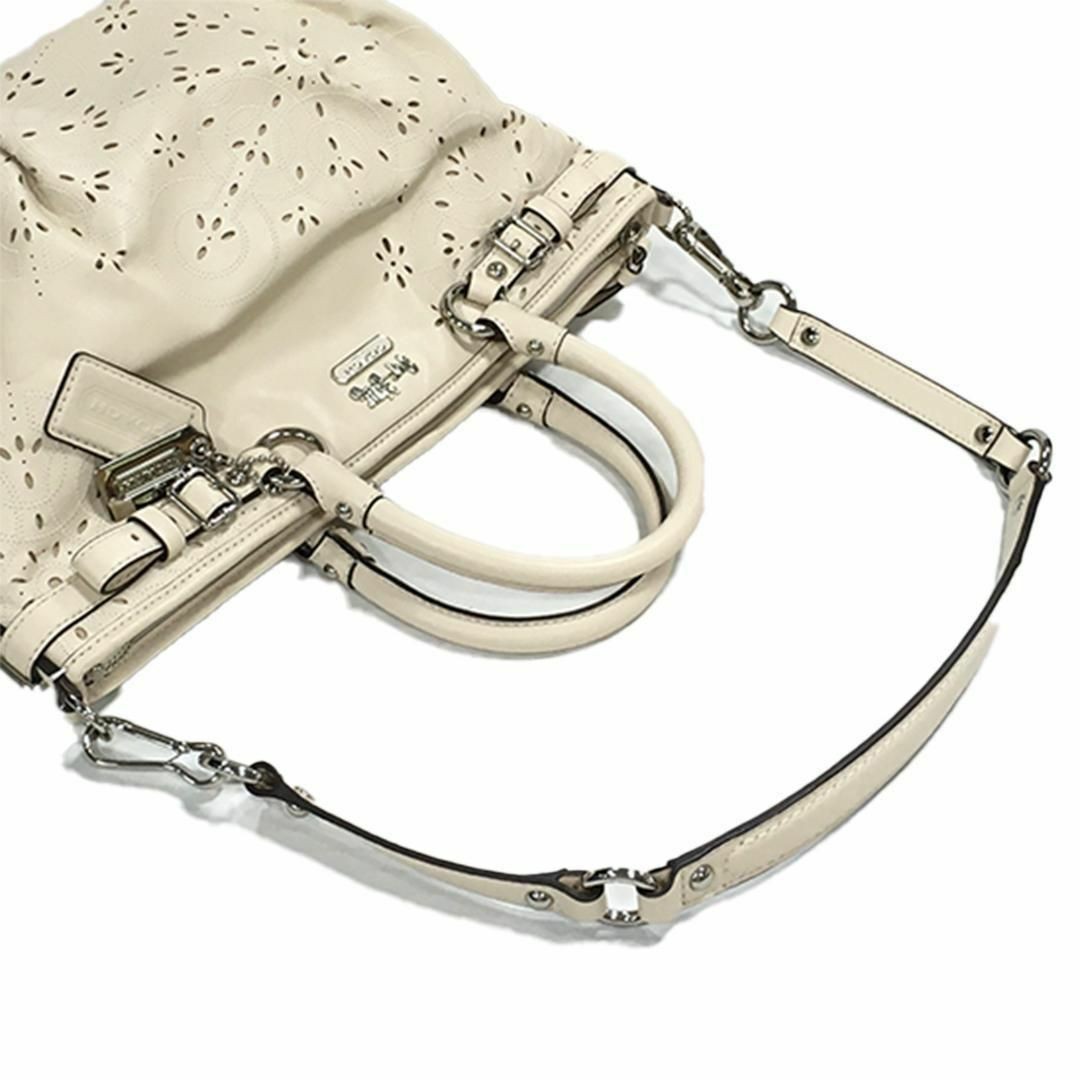 Good condition Coach A1482 F19704 2WAY Bag Leather (Elegant and Stylish)