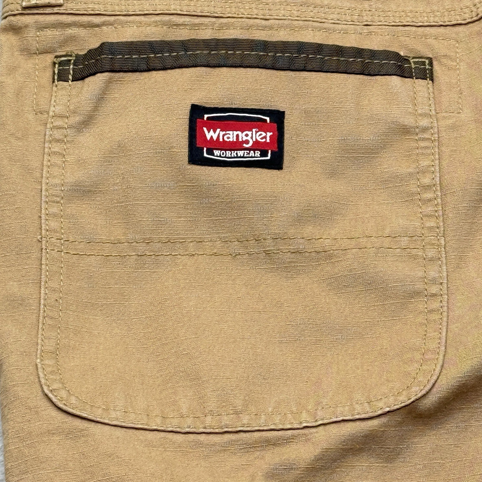 Wrangler Workwear Men’s 38×30 Ripstop Cargo Work Pants Tan Brown Hammer Loop