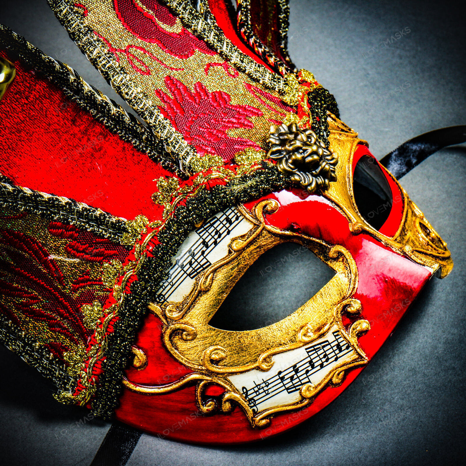 Jester Joker Venetian Musical Eye Mask with Bells – Gold Red Halloween Eye Mask