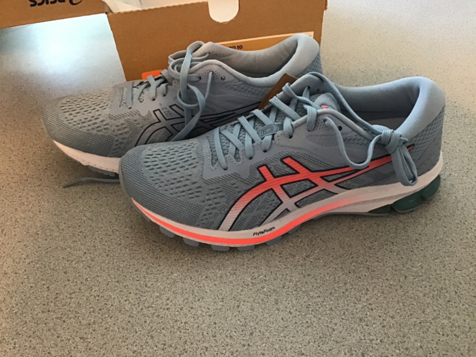 Asics GT-1000 10 Womens Running Shoes Size 10 1012A878-408