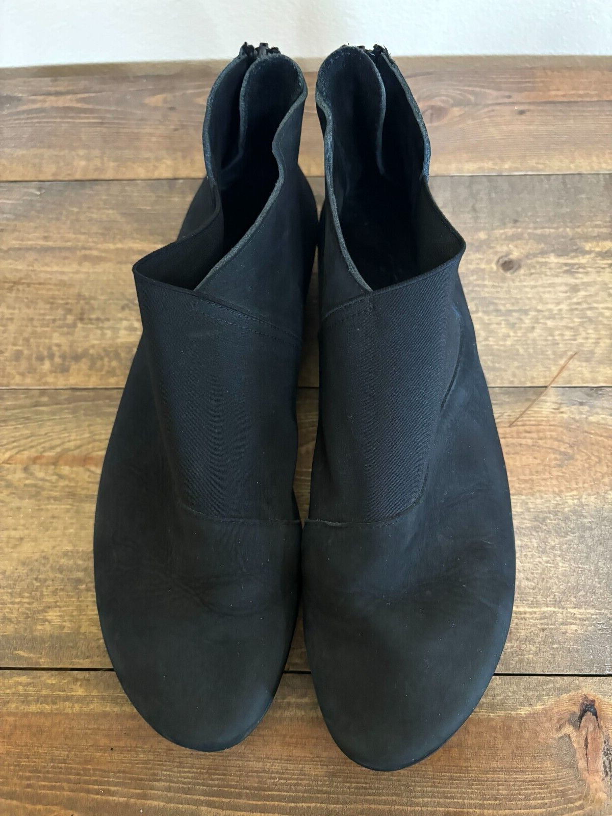 REDUCED! Arche Barzem Booties Womens 40 Black Leather Fabric Back Zip Ankle