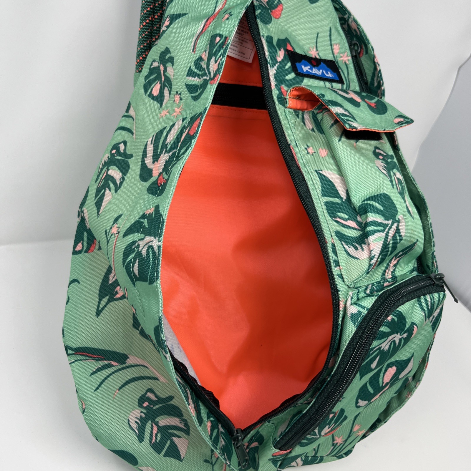 KAVU Tropical Jungle Leaf Rope Sling Backpack Canvas Bag Outdoor Beach Travel
