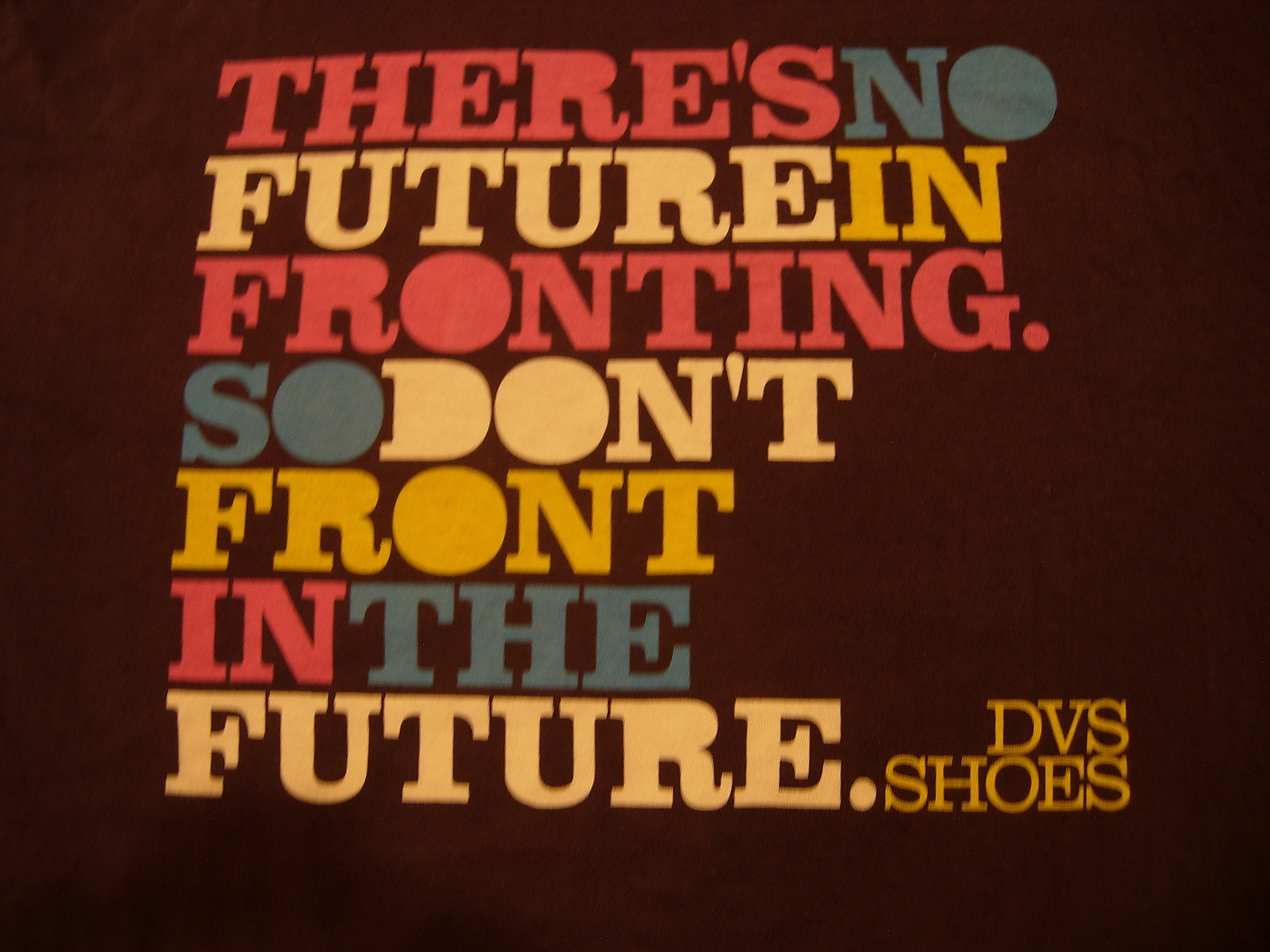 DVS Shoe Company T Shirt. No Fronting Size Slimfit Large