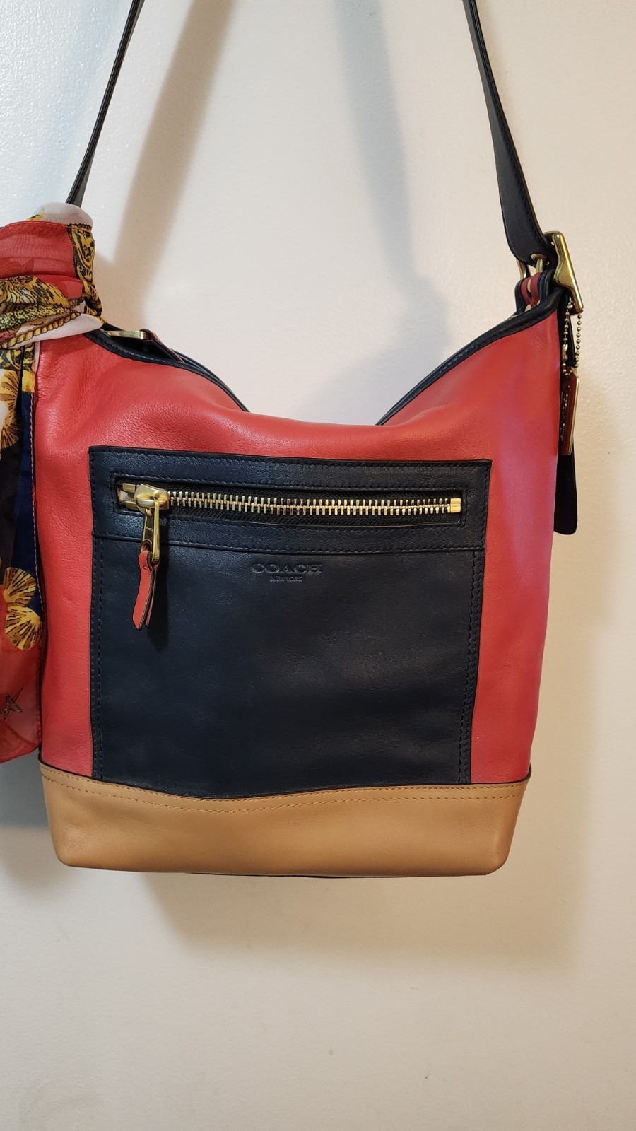COACH Leather Shoulder Bag Multicolor Red Blue Beige 12×9.6×5.1in Rare Design
