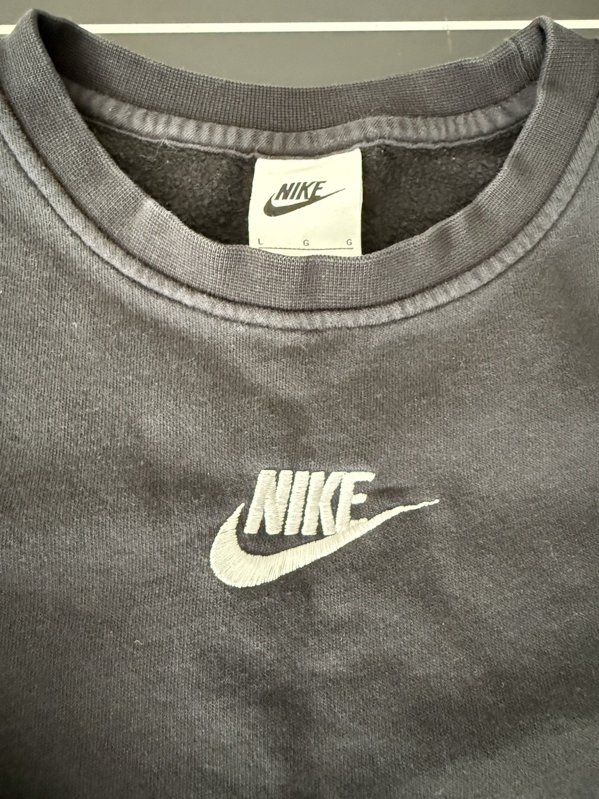 Nike Kids L Black Fleece Crewneck Pullover Sweatshirt Logo Long Sleeve
