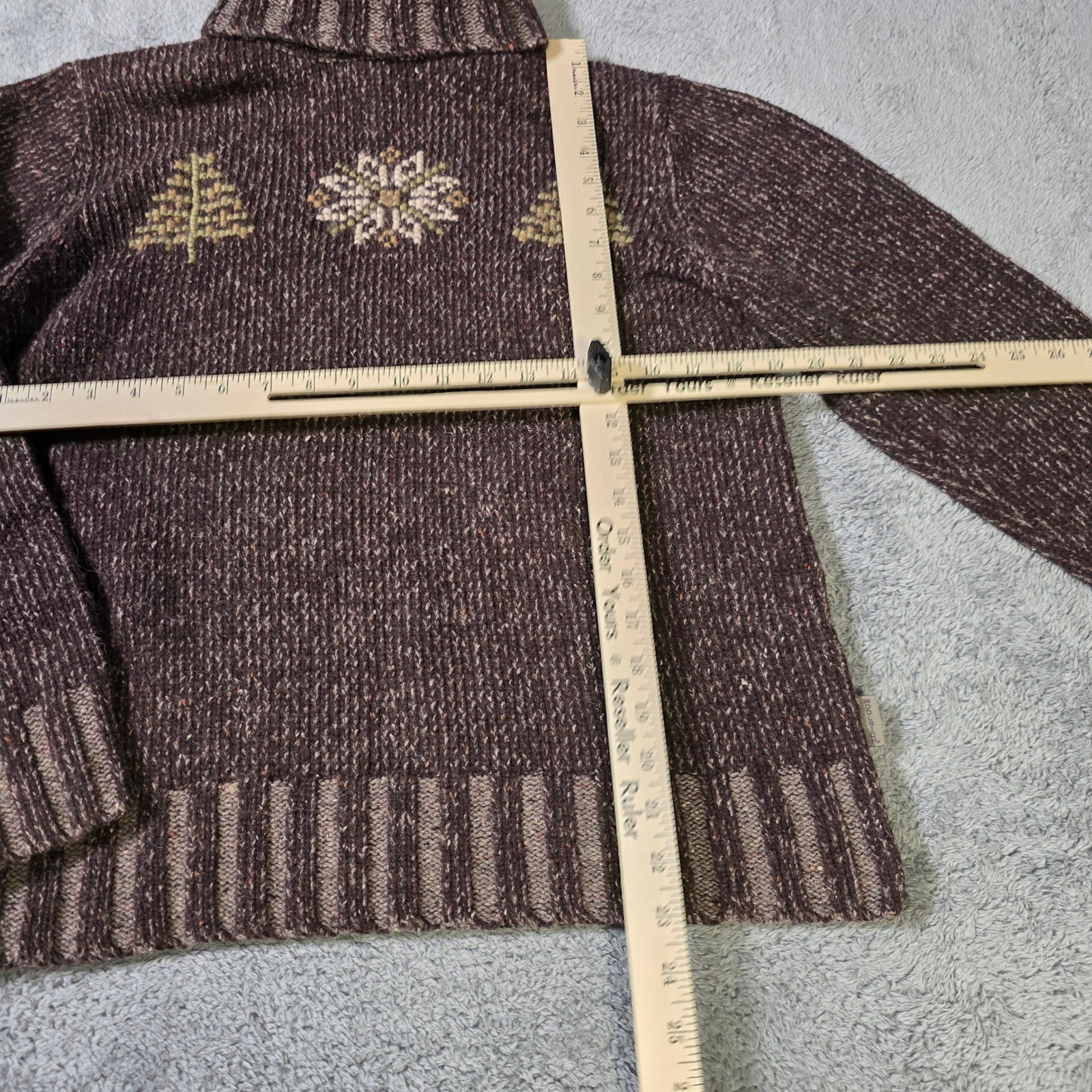 Woolrich Womens L Sweater Hickory Brown Turtleneck Embroidered Pine Tree 13520