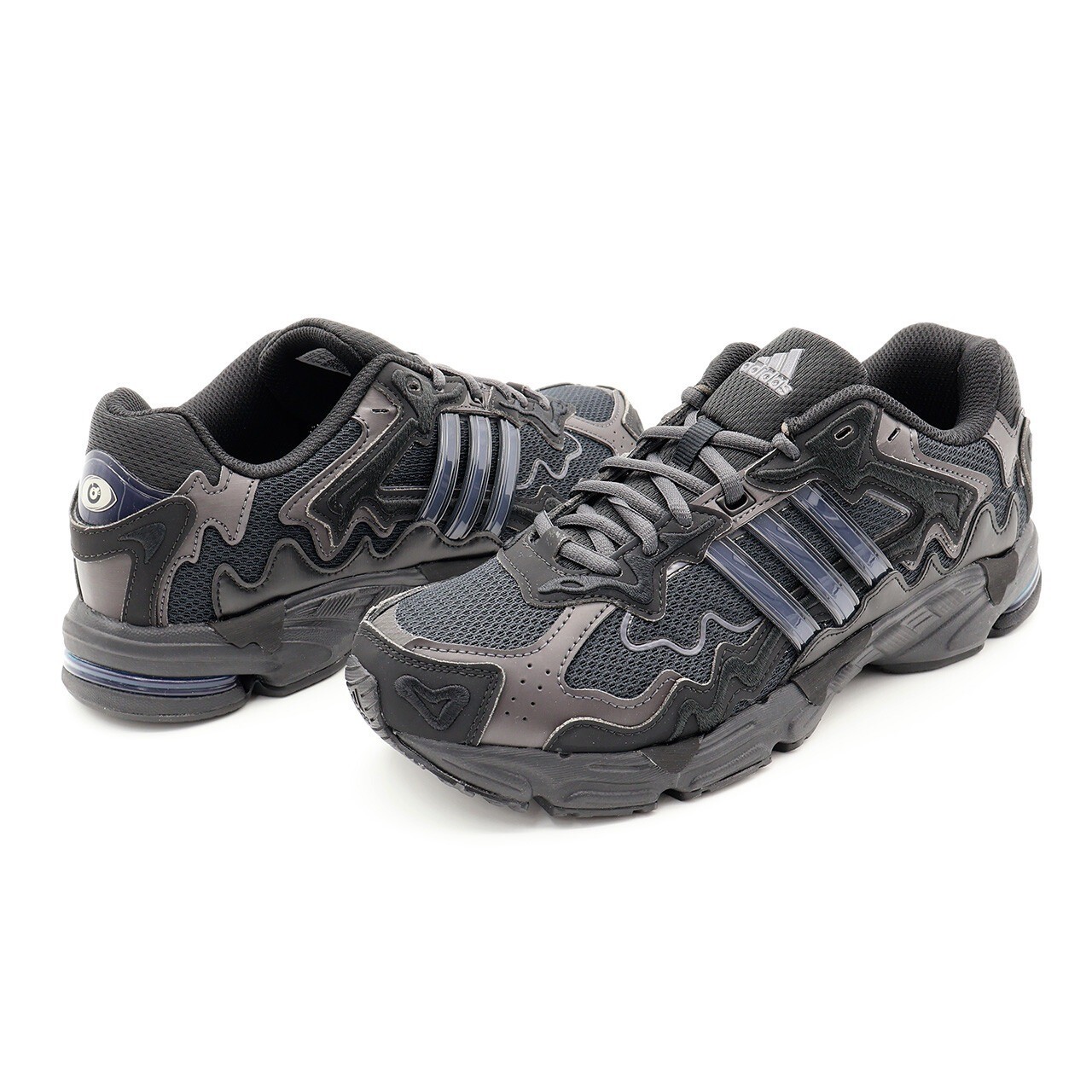 adidas Bad Bunny x Response CL ‘Triple Black’ ID0805