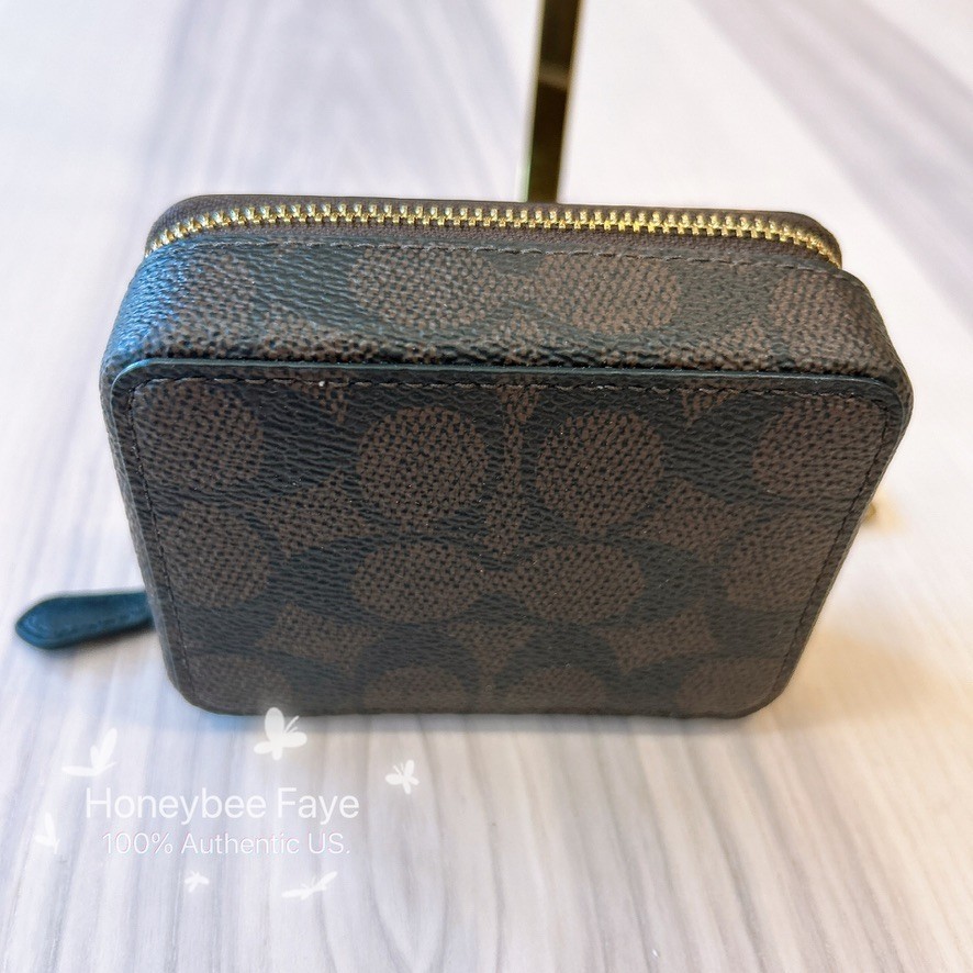NWT Coach Weekly Pill Box In Signature Canvas CR921/C3349/C4579