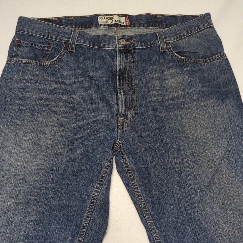 Y2K Levi’s 559 Relaxed Straight Leg Medium Wash Mens Jeans Size 42