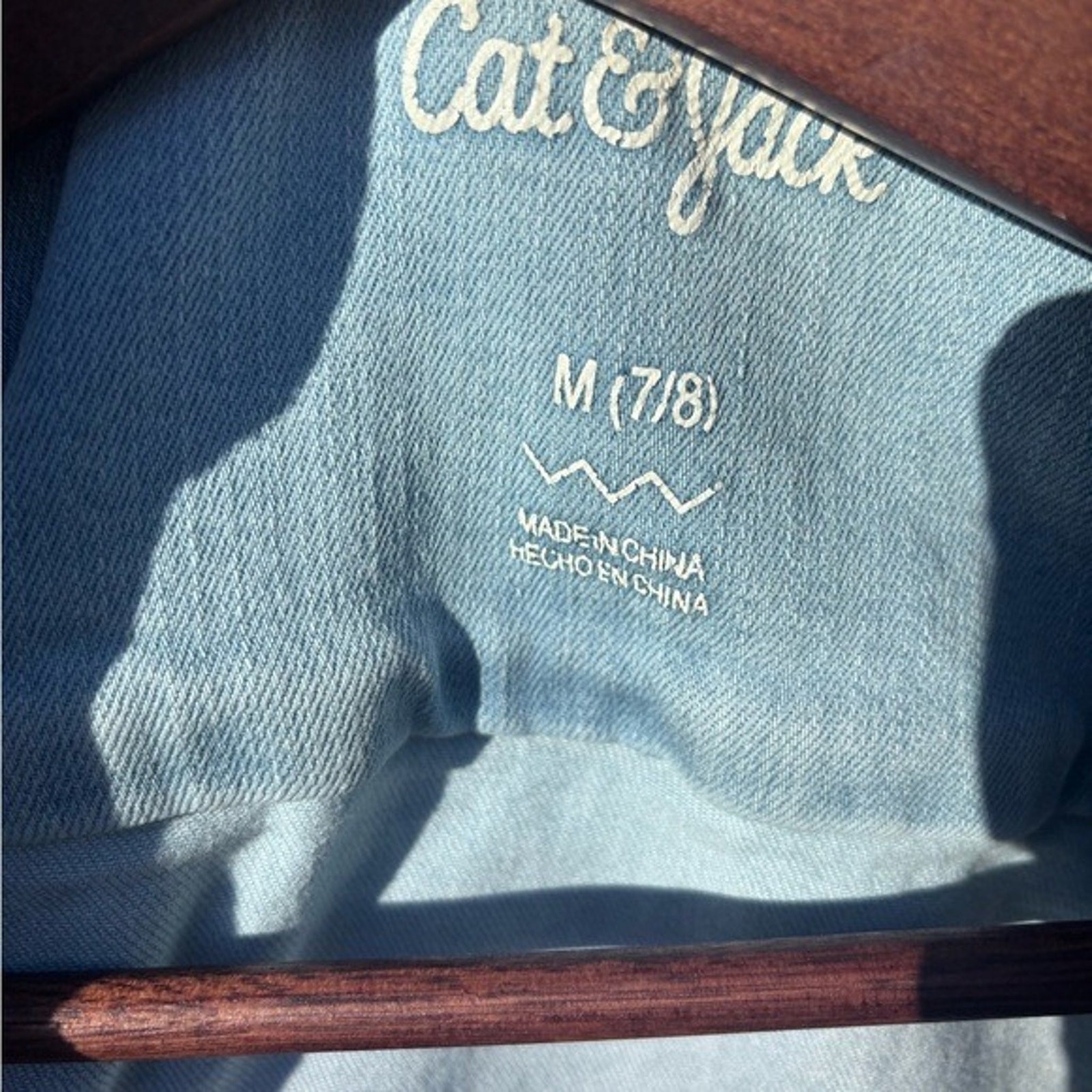 Cat & Jack Light Blue Denim Jean Jacket Vest Size M 7/8- Pre Owned Excellent