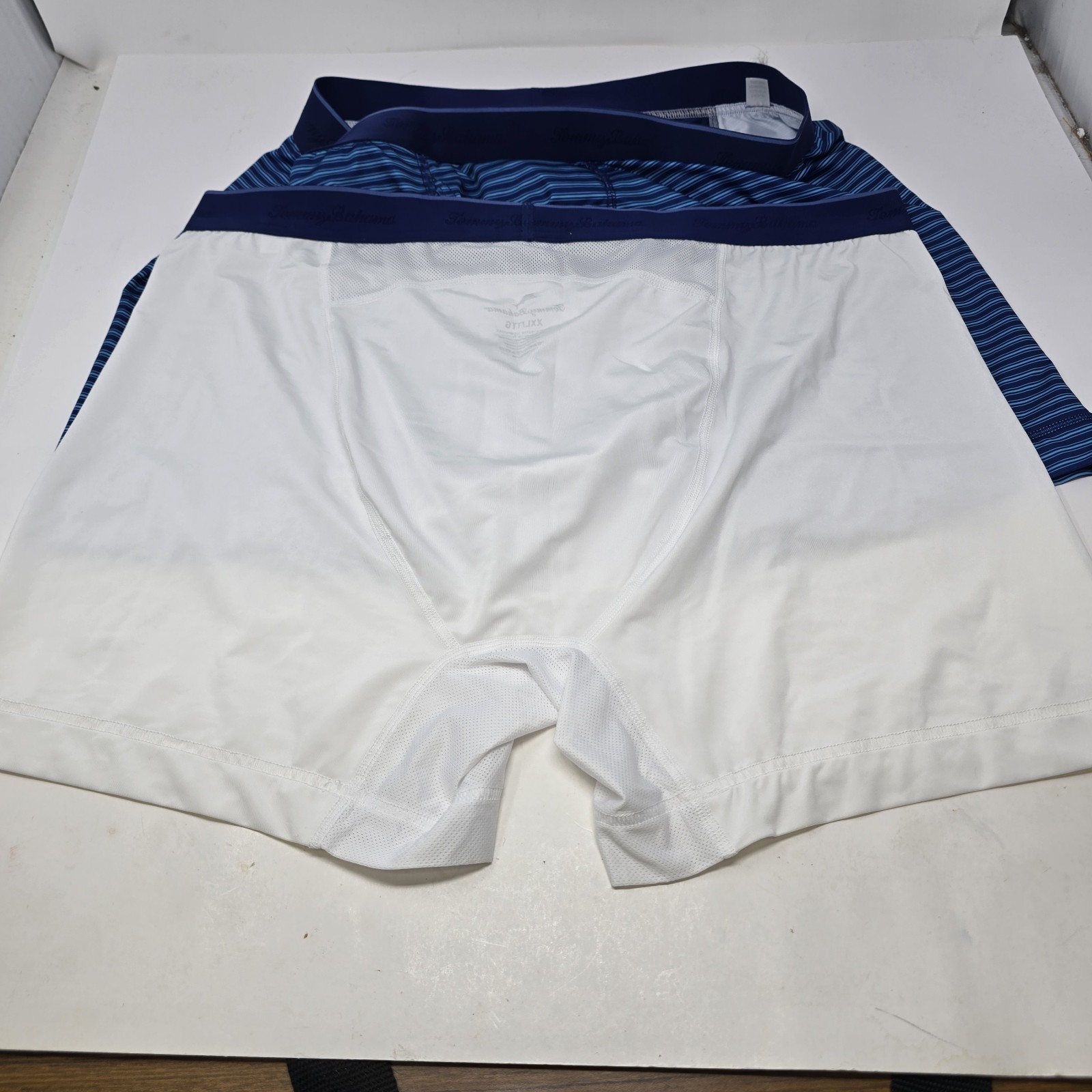 Tommy Bahama Men’s Size 2XL 2 pack Mesh Tech Boxer Briefs Blue White XXL