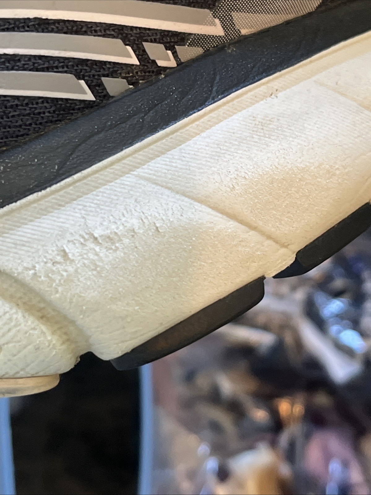 Women’s Brooks Ghost 13- Size 7- Some Wear On Backs As Shown