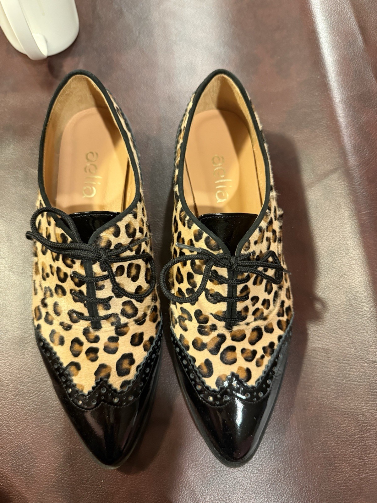 Aelia Women’s 9 Leather Leopard Print Oxford Flats Pointed Patent Toe Lace
