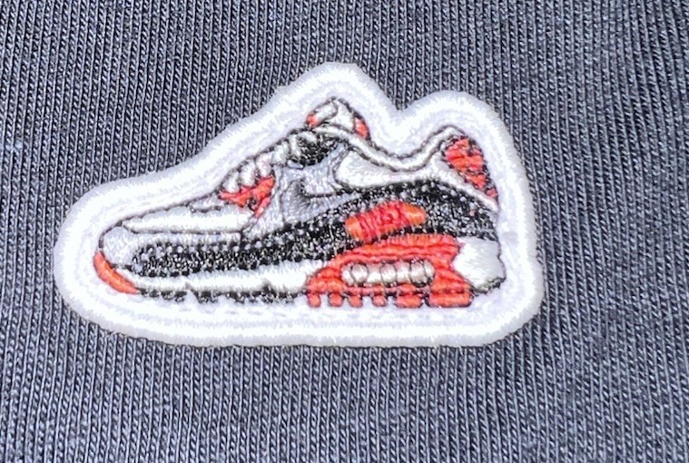 $40 Nike Mens Max90 Shoe Patch Pocket Tee Size XXL Black Loose Fit NWT