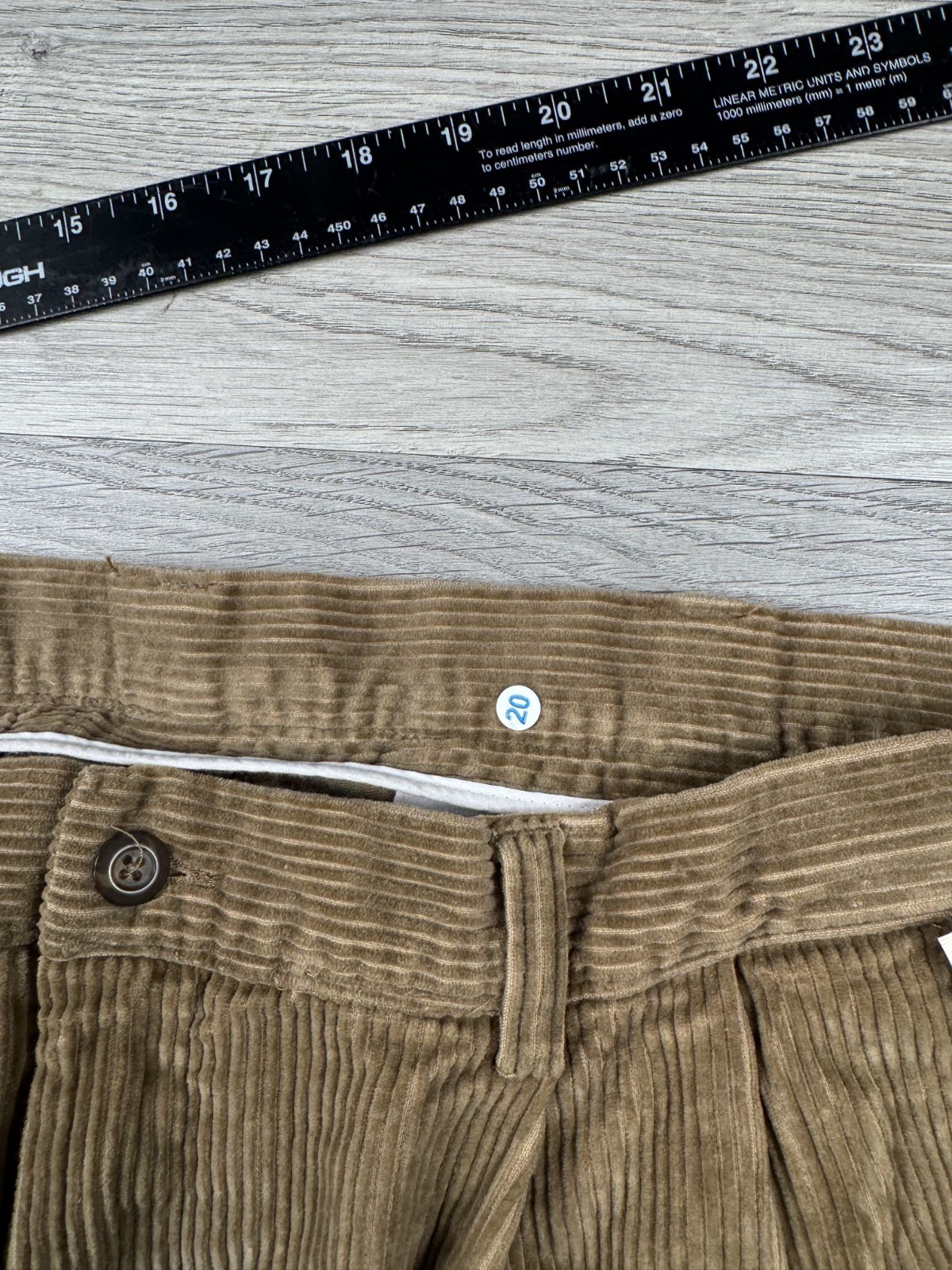 Savane Pants Mens 36×29 Brown Khaki Whale Corduroy Pleated Front Relaxed Fit