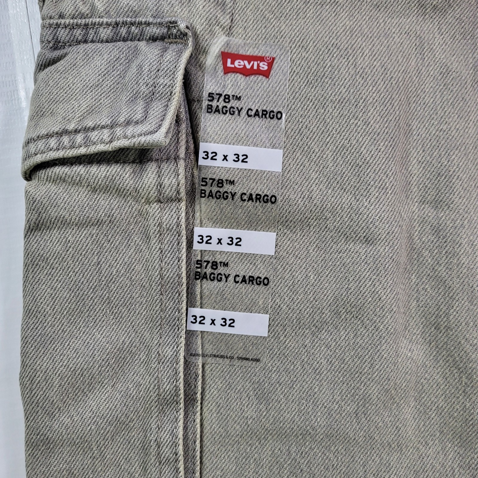 Levi’s 578 Baggy Fit Cargo Jeans 32×32 Mens Light Gray New With Tags Denim