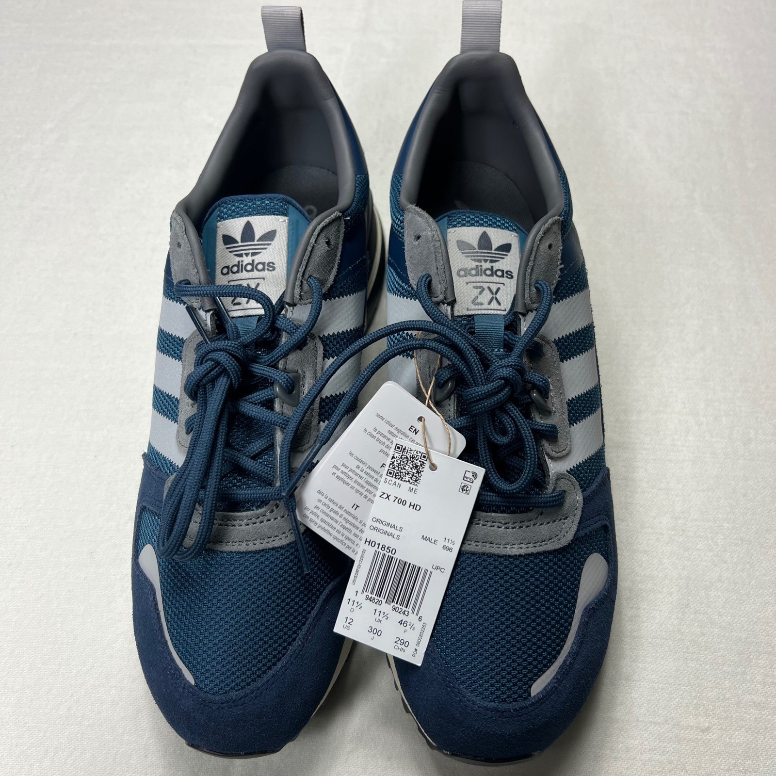 Adidas Originals ZX 700 HD Crew Blue Halo Silver Sneakers. Mens Size 12. NWT