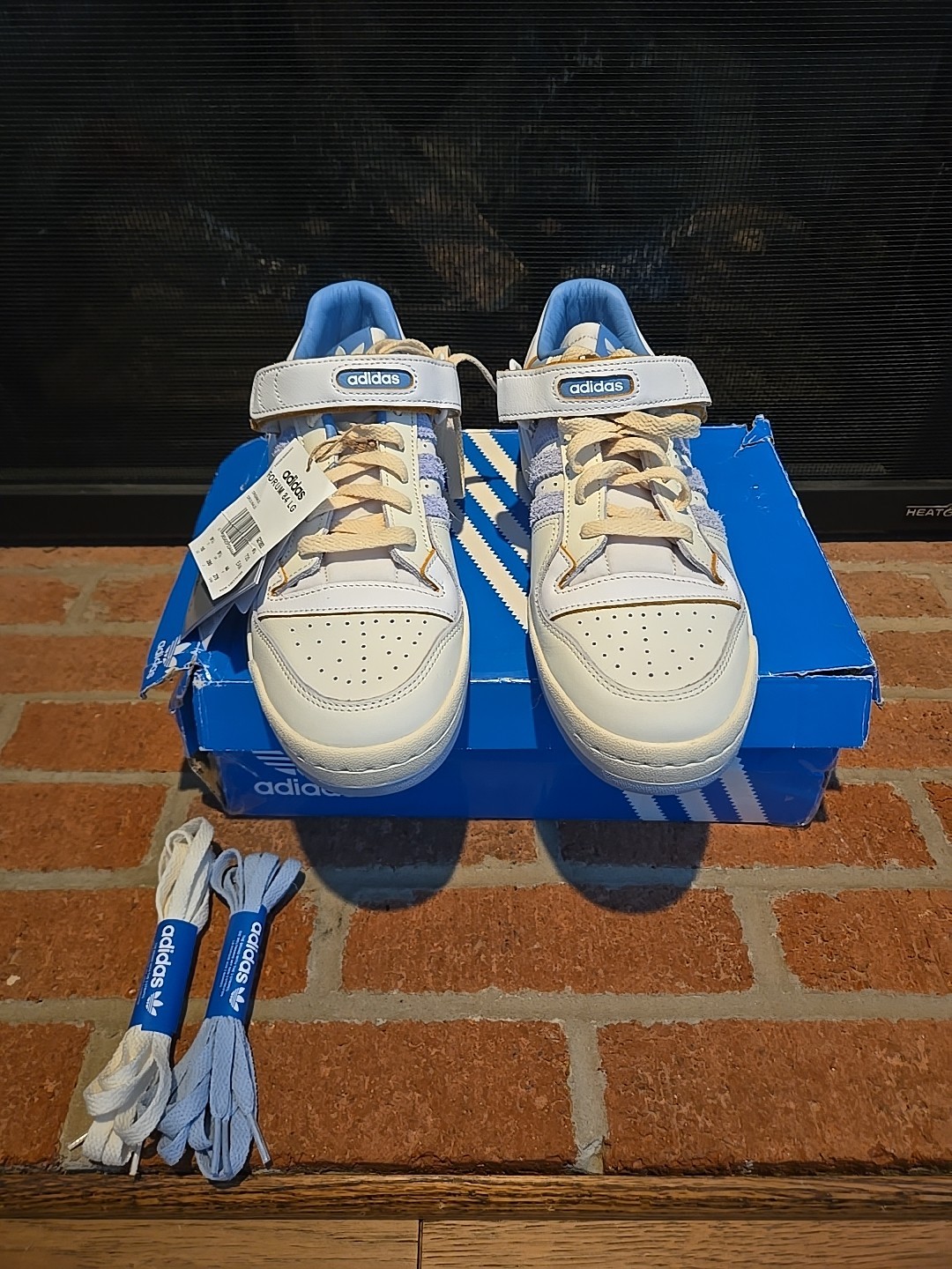 Size 10 – Adidas Forum 84 LG White Clear Sky