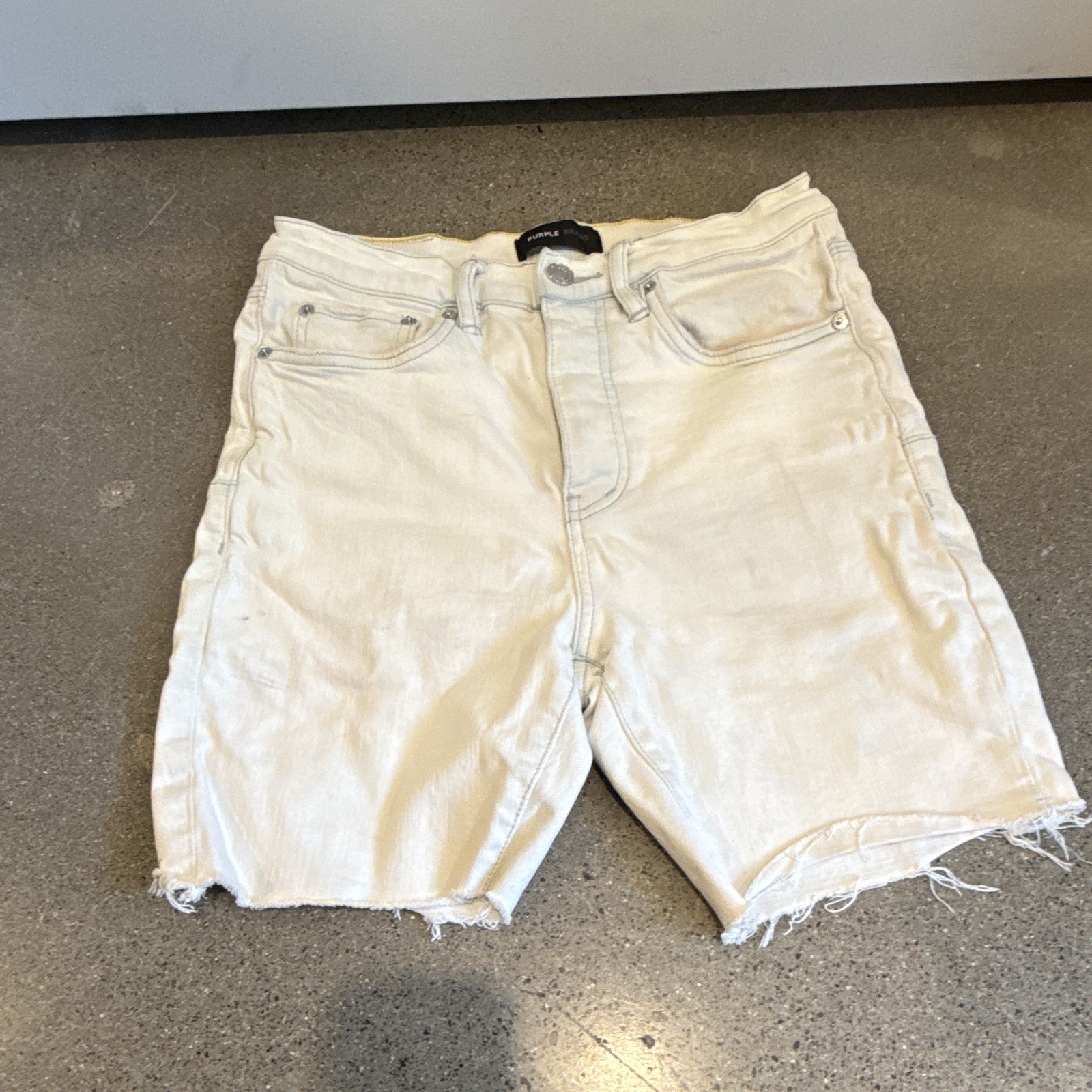 Purple Brand Men’s White Denim Cutoff Shorts Raw Hem 5-Pocket Button Fly