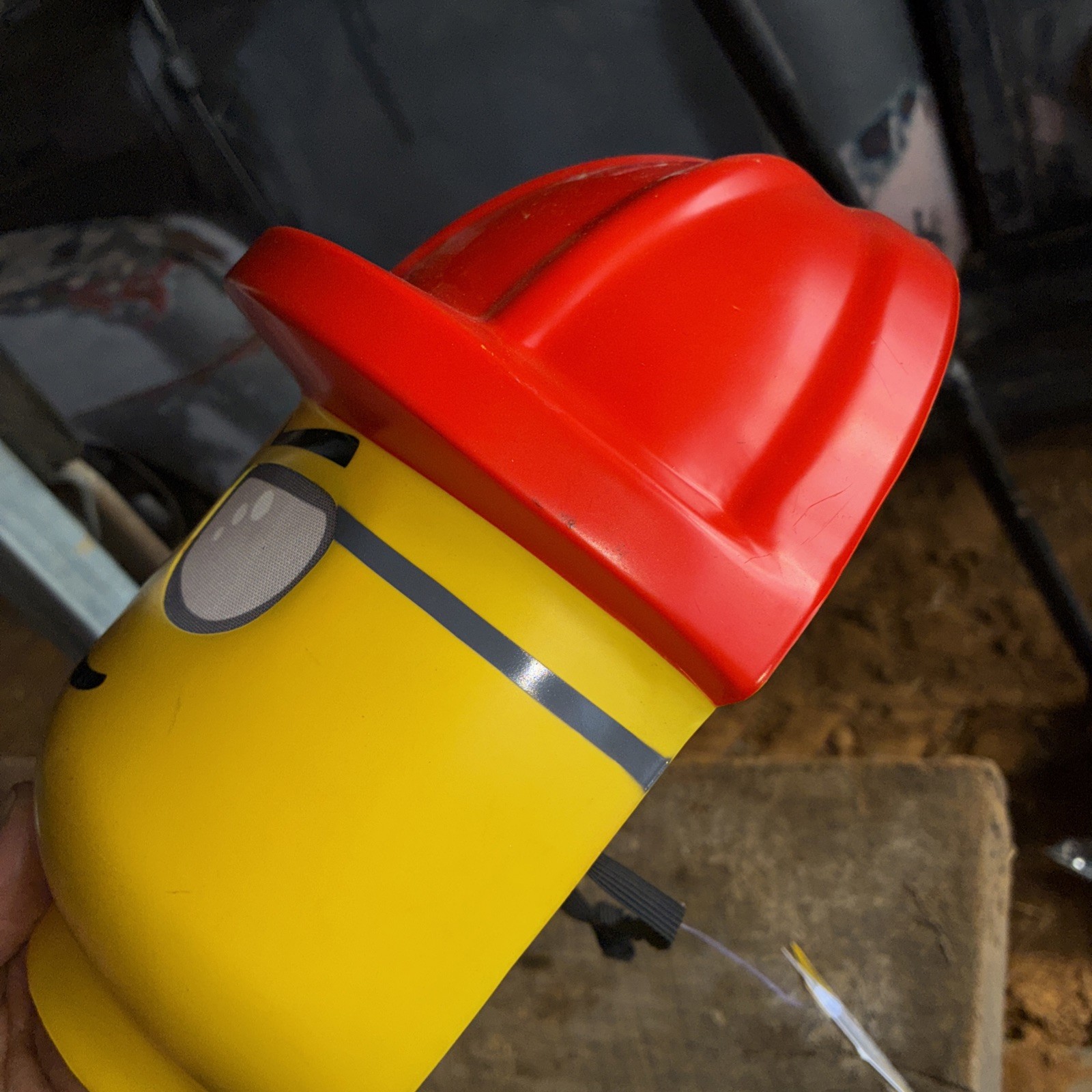 LEGO Construction Worker Minifigure Head Mask Yellow Hard Hat Halloween New Old