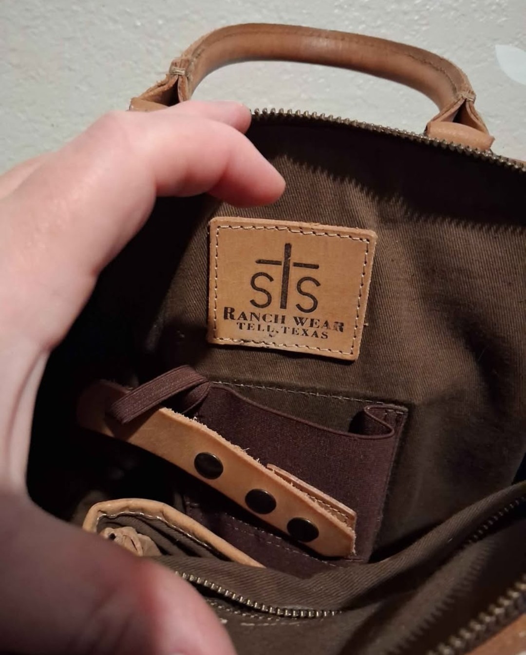 STS Ranchwear Sansa Satchel Cowhide and Tooled Leather *NO CROSSBODY STRAP*