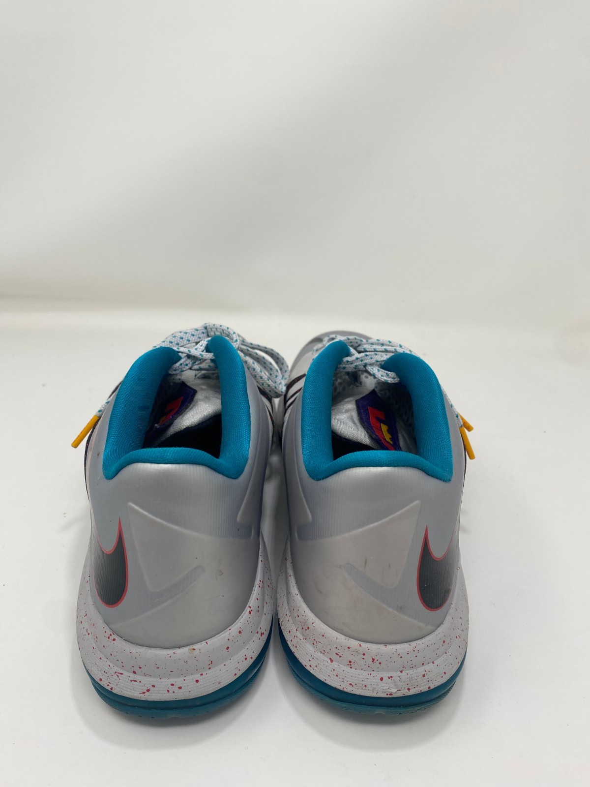Size 9.5 – Nike Air Max LeBron 10 Low Tropical Teal Platinum