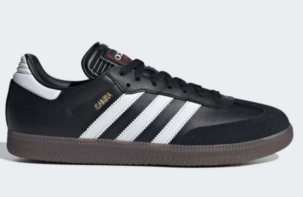 Size 13.5 Men’s adidas Samba Indoor Soccer Shoes Black White Women’s Size 14.5