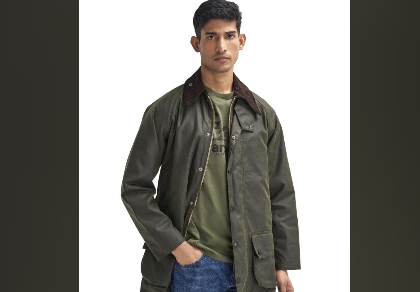 Barbour – Beaufort Waxed Jacket in UK only Archive Olive size 36