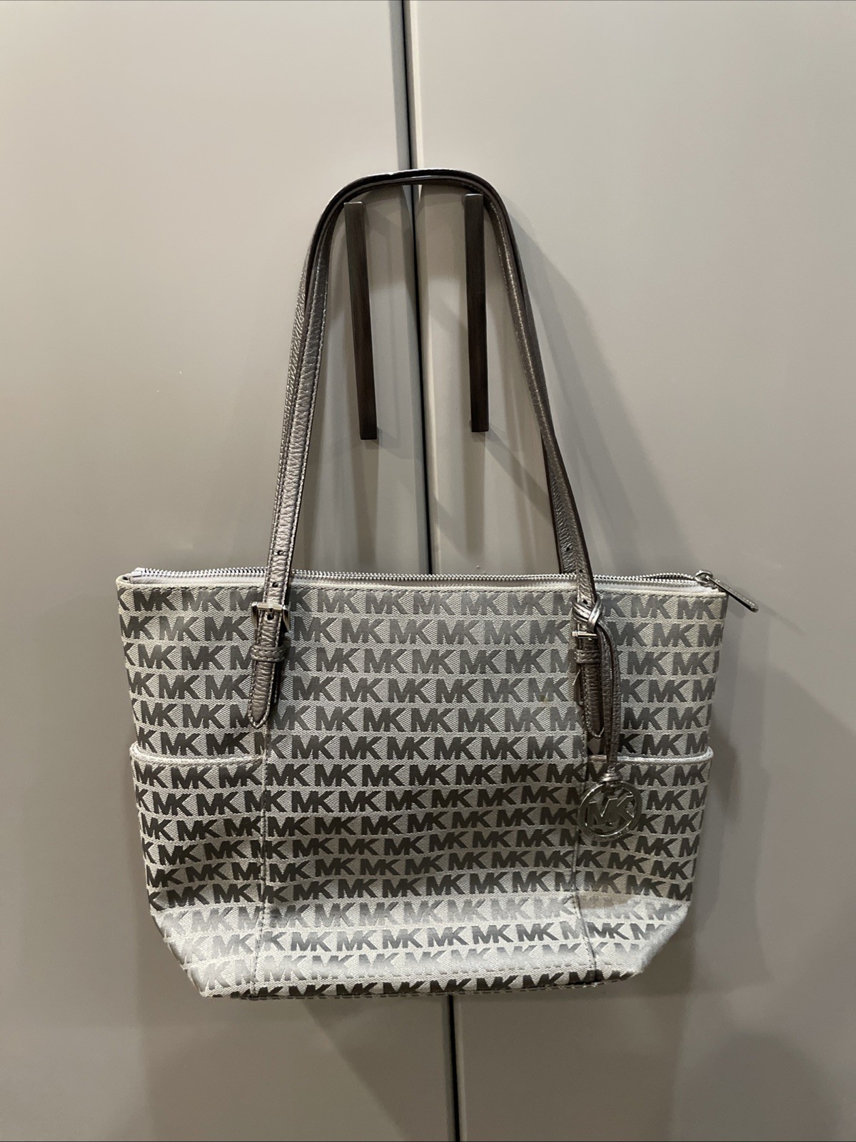 Michael Kors Women’s Medium