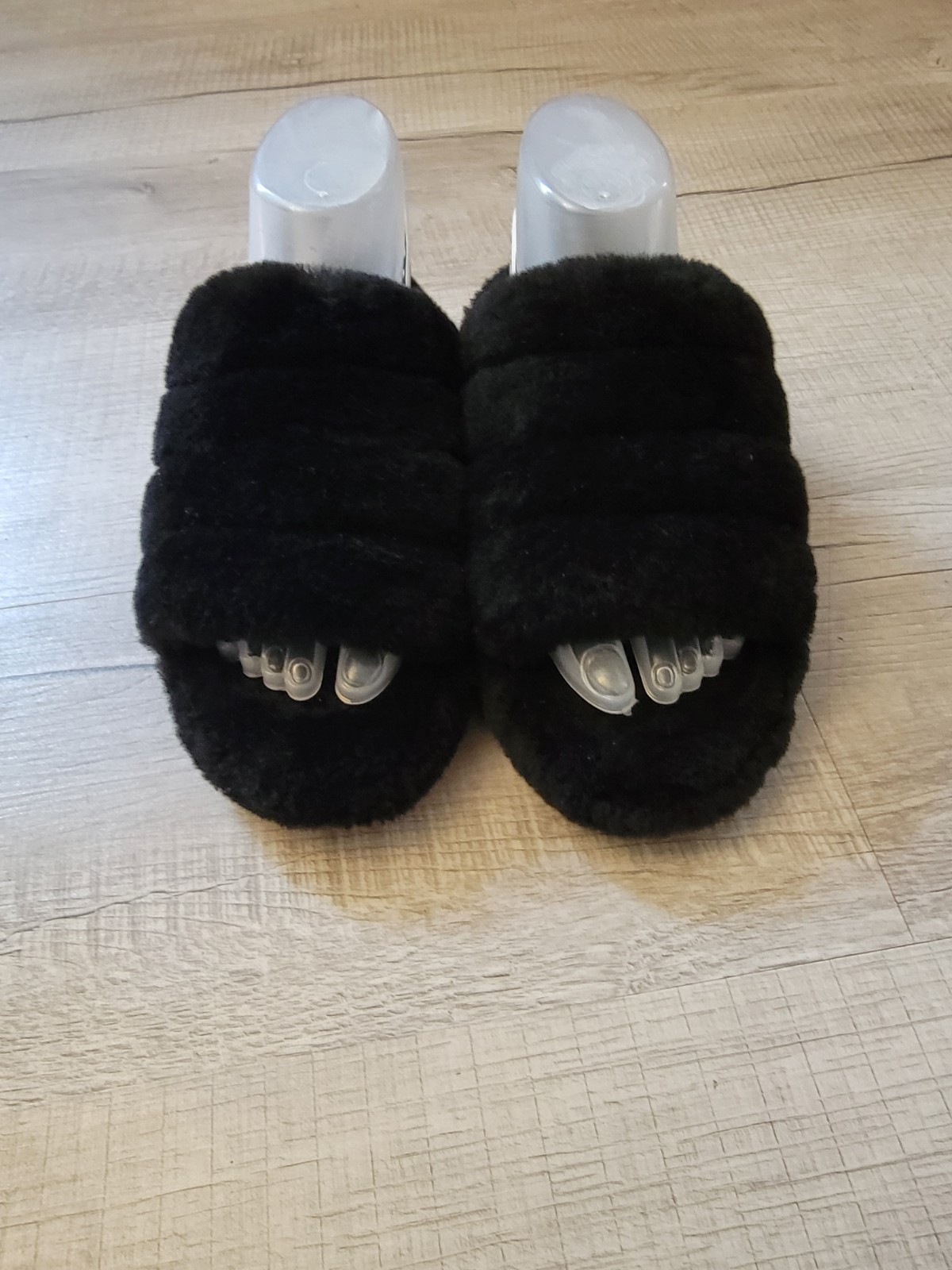 Women’s 7M UGG Fluff Yeah 1095119 Slingback Sandals Black Slipper Shearling Fur
