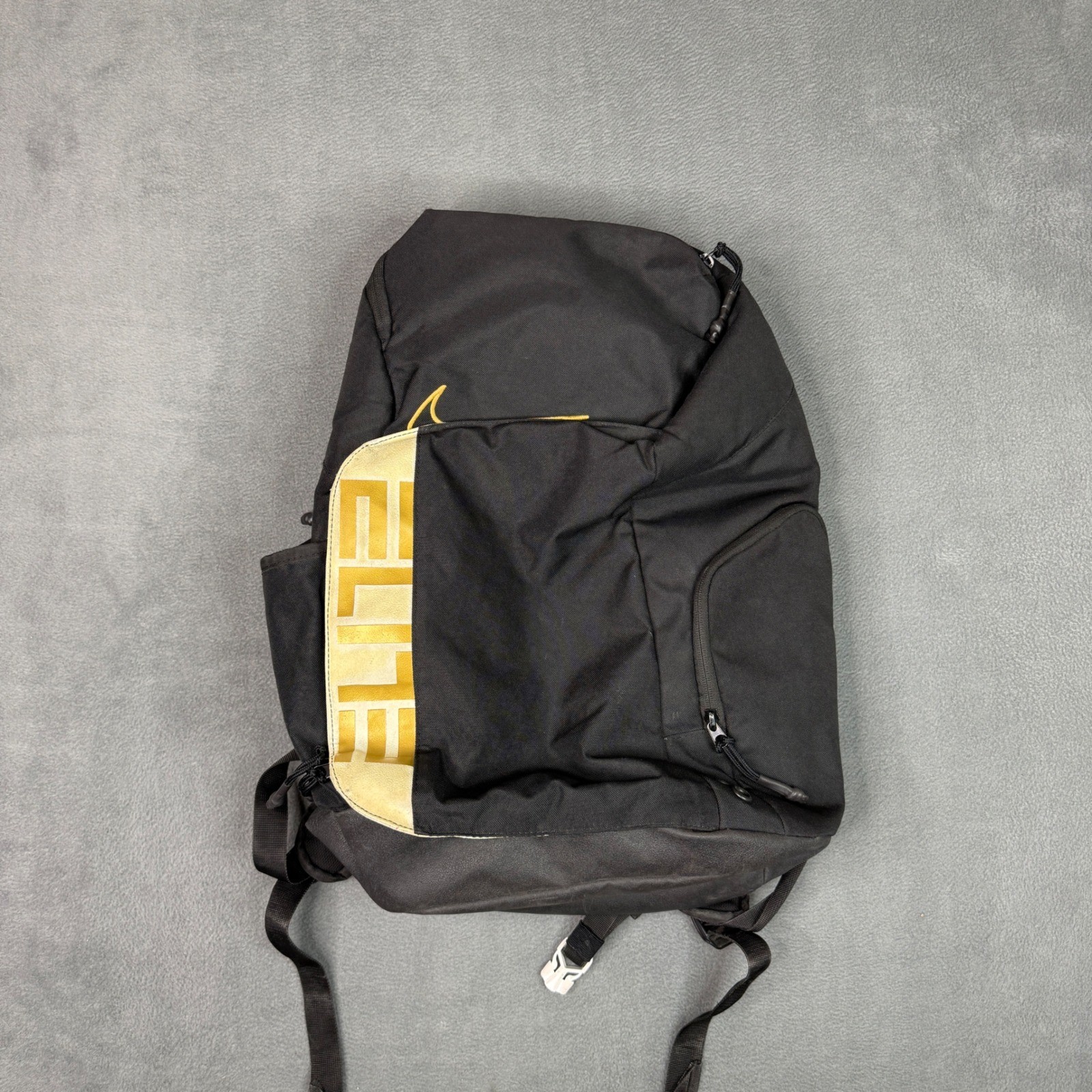 Nike Hoops Elite Pro Basketball Backpack Black Gold BA5555-013 Mens Bag