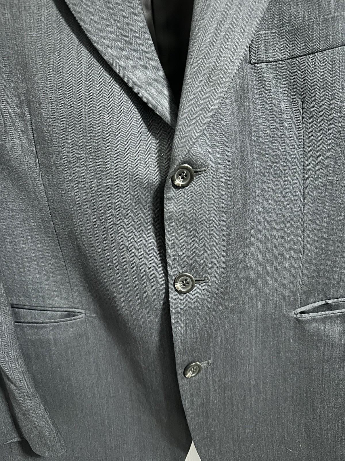 Ralph Lauren Gray Three-Button Wool Suit Jacket 46R