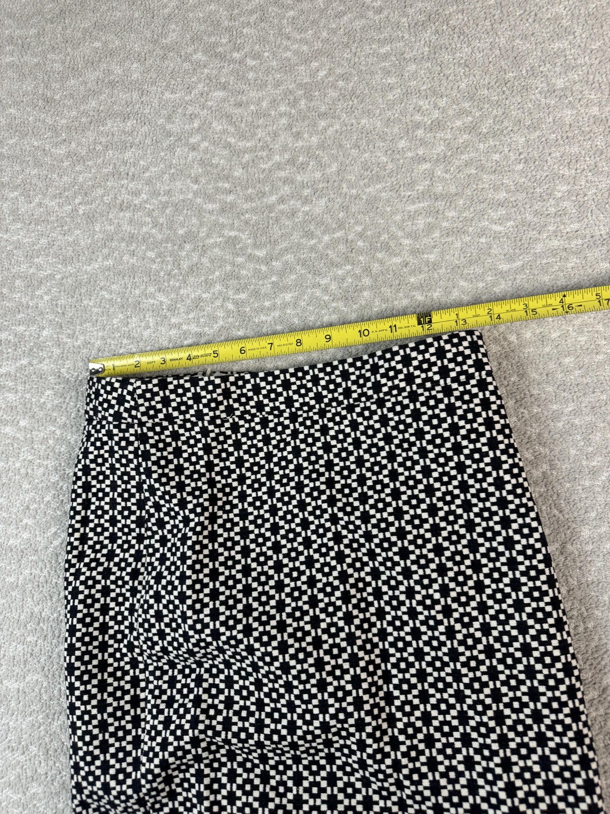 J.Crew Skirt Womens 00 Black White Pencil Lined Geometric Chevron Style G1707