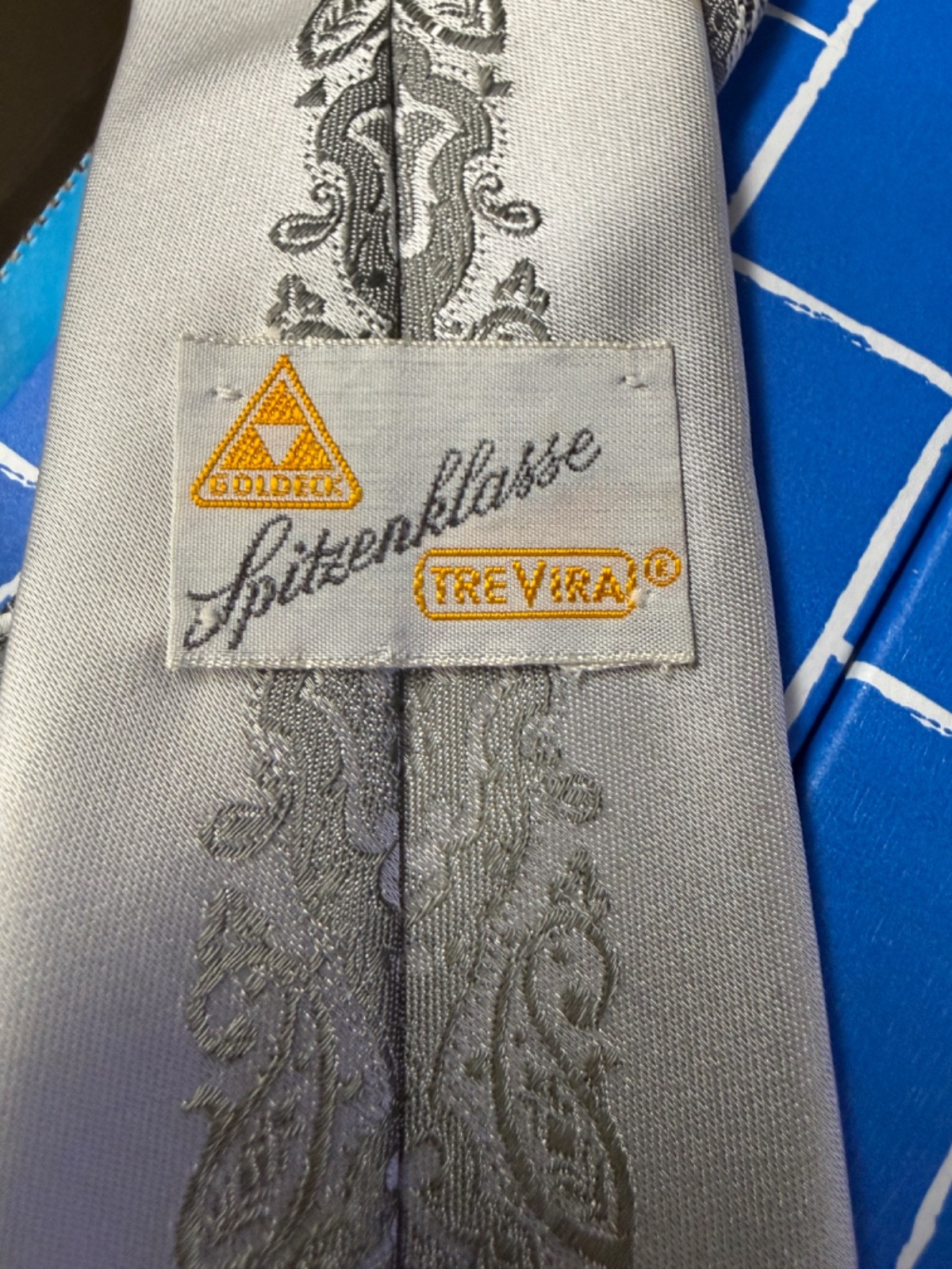 Goldeck Mens One Size Silver Gray Damask Paisley Vintage German Trevira Tie