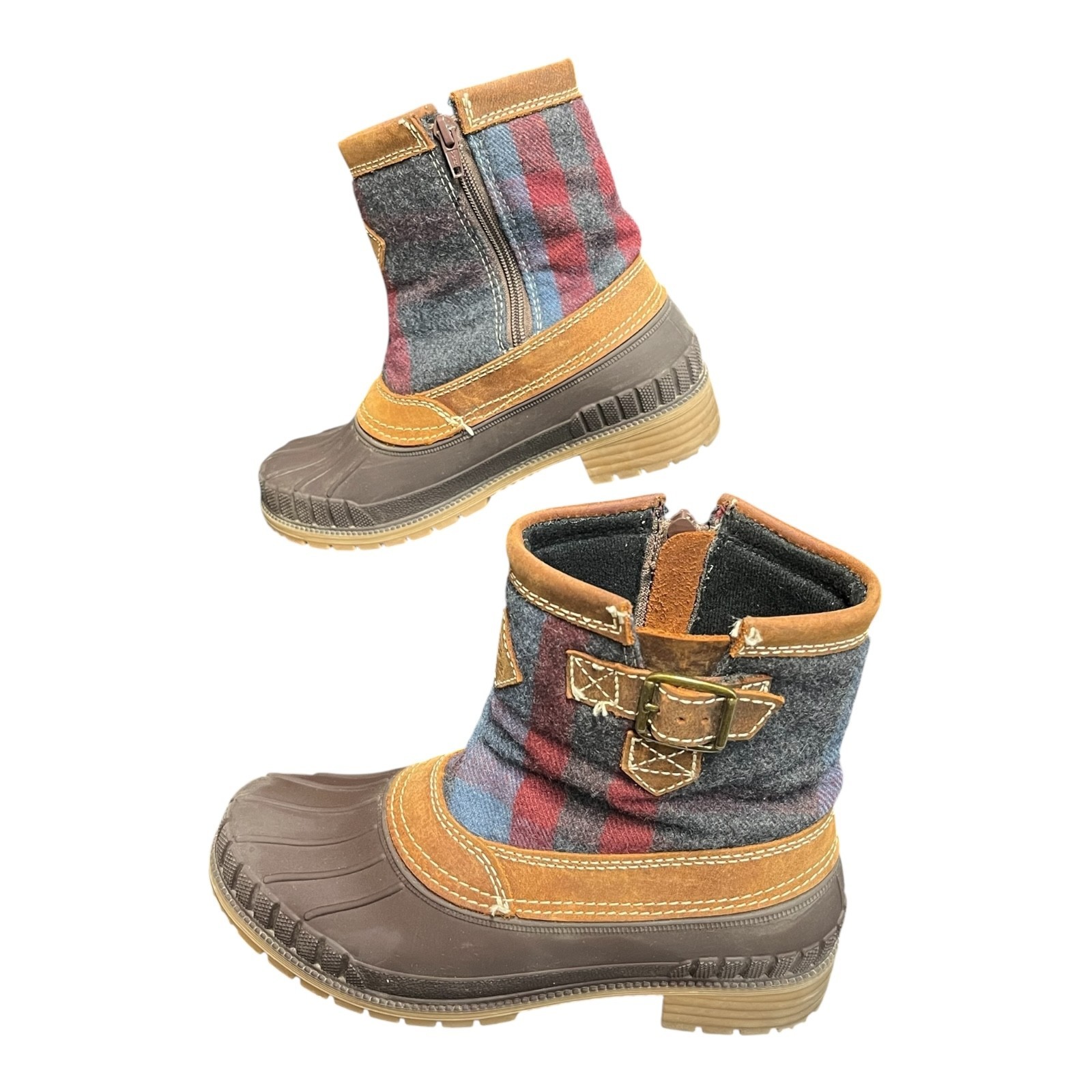 Kamik Avelle Winter Boots Womens Size 8 Plaid Ankle 3M Thinsulate Buckle Zipper