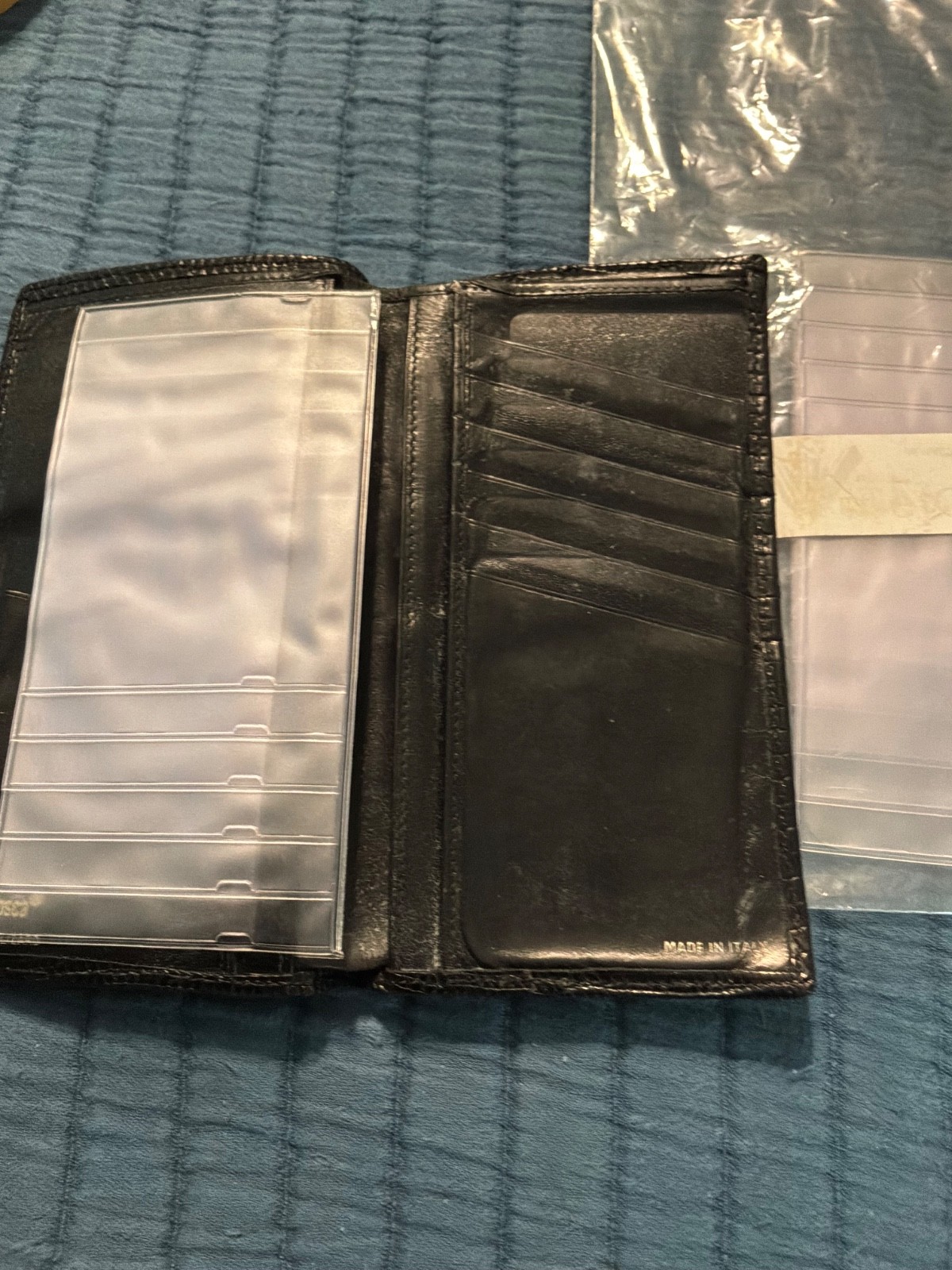 Beautiful Bosca Genuine Lizard Suit Coat Wallet, Black, With Two Inserts,Italy