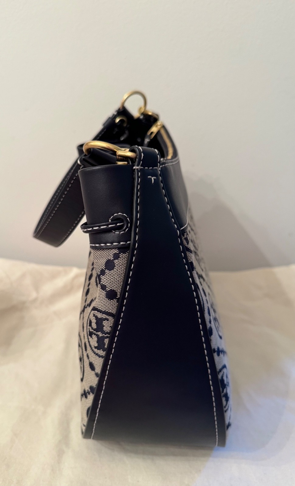 Tory Burch T Monogram Jacquard Drawstring Hobo Bag with matching Wallet