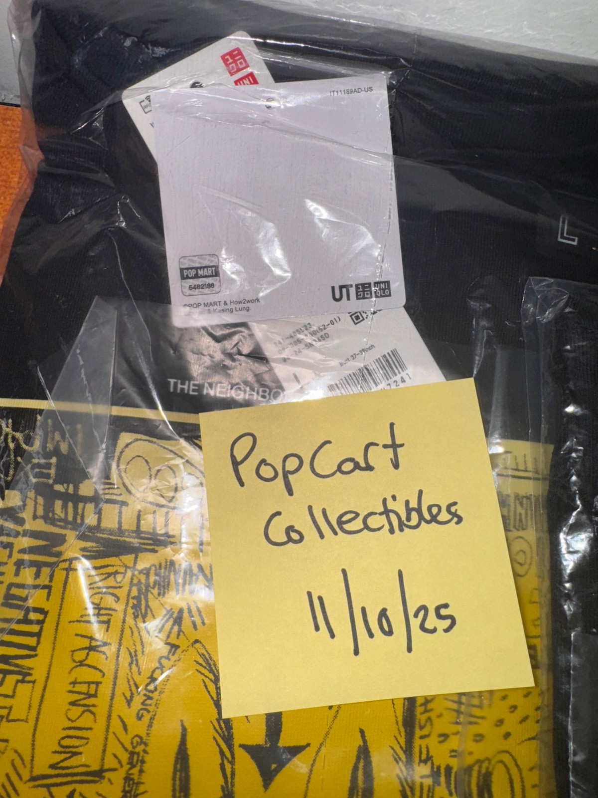 (US) UNIQLO x POP MART Labubu Tee L Blck/White North America Exclusive Authentic