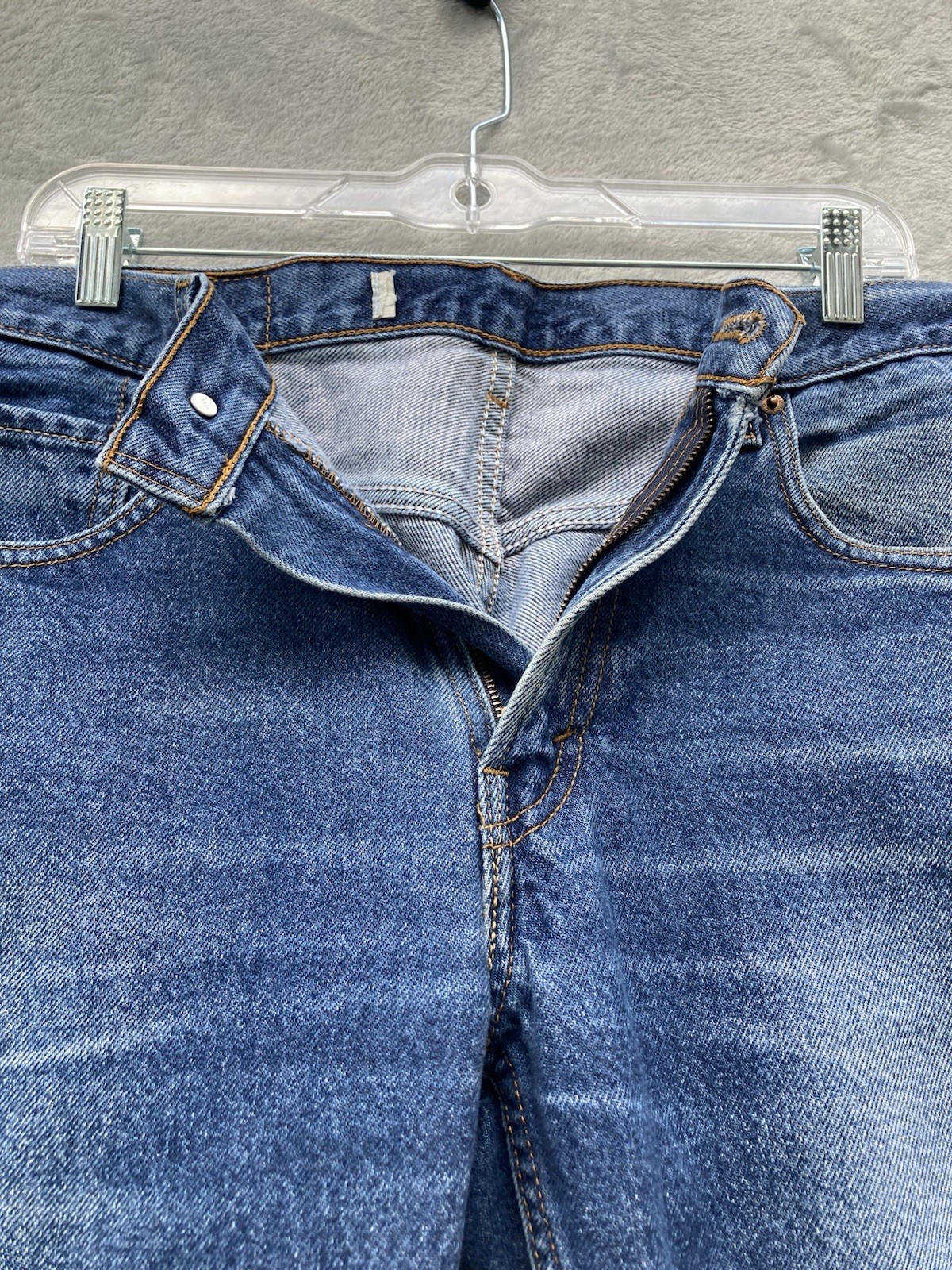 Levi’s 505 Men’s Regular Fit Straight Leg Blue Denim Cotton Jeans Mid Rise
