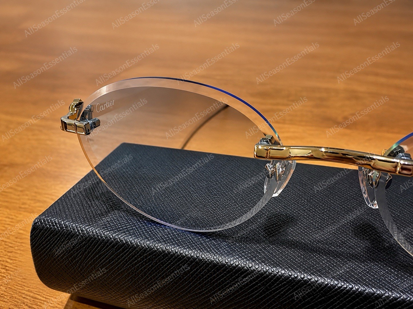 *** NEW *** Authentic Cartier Silver Panthère Classic 58MM Oval Sunglasses