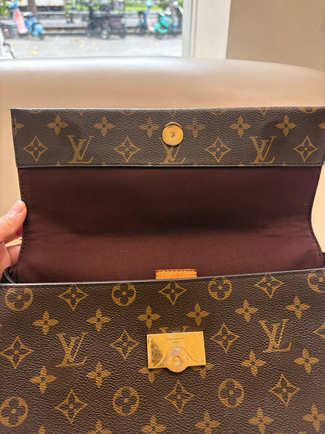 Louis Vuitton Pre-Owned Authentic Satchel Monogram 32.0x 22.5x 12.0 cm
