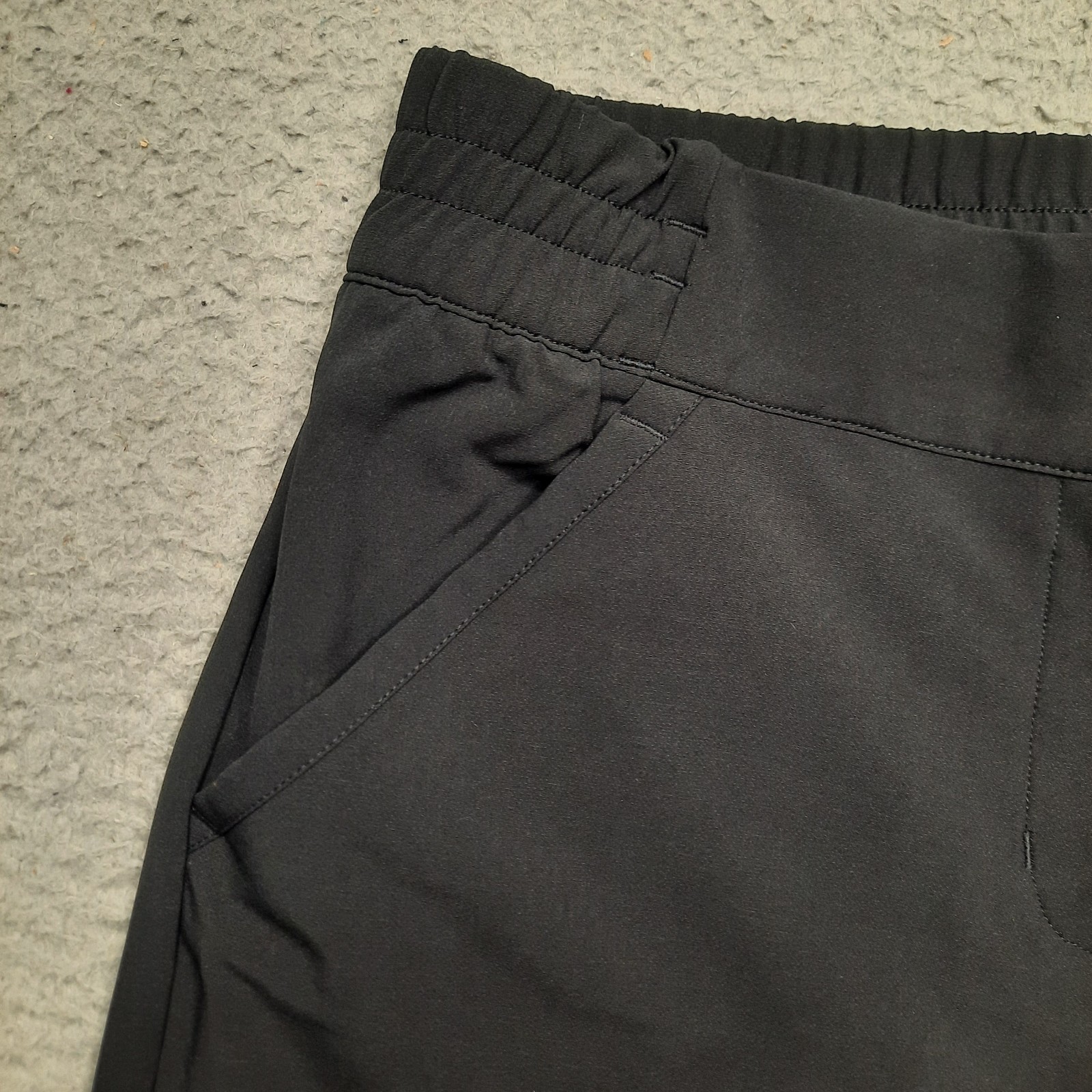 Adidas Ultimate365 Bermuda Shorts Womens Size Small Black Golf IS7130