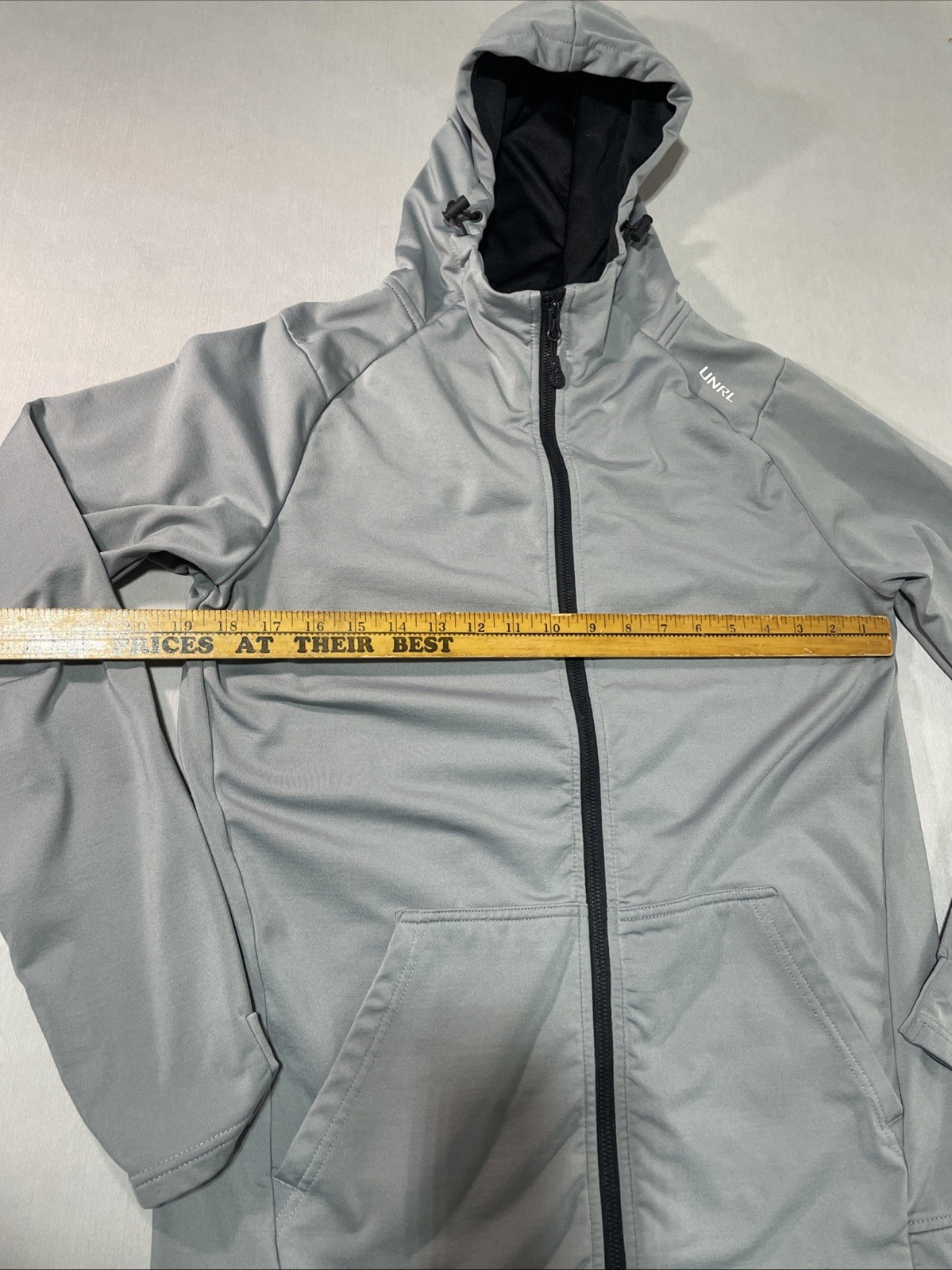 UNRL Men’s Full Zip Performance Hoodie Jacket Gray Size Small Stretch Athletic